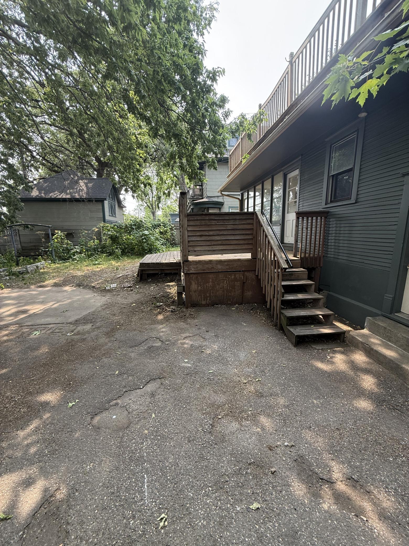 2209 Aldrich Avenue S Property Photo 28