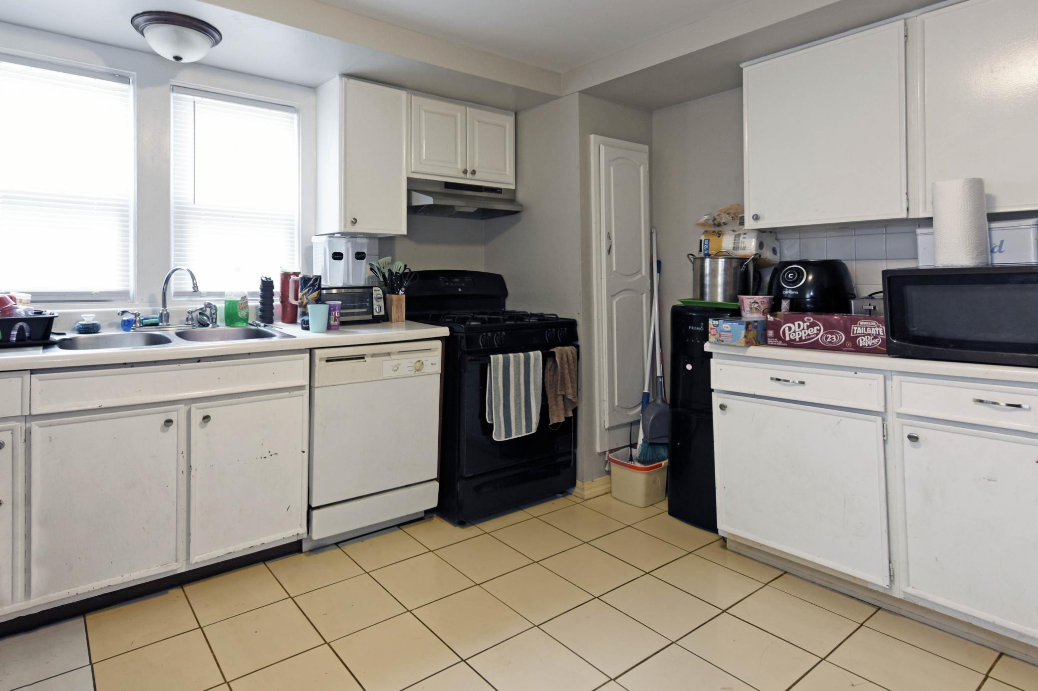 681 Old Highway 8 Nw Property Photo 4