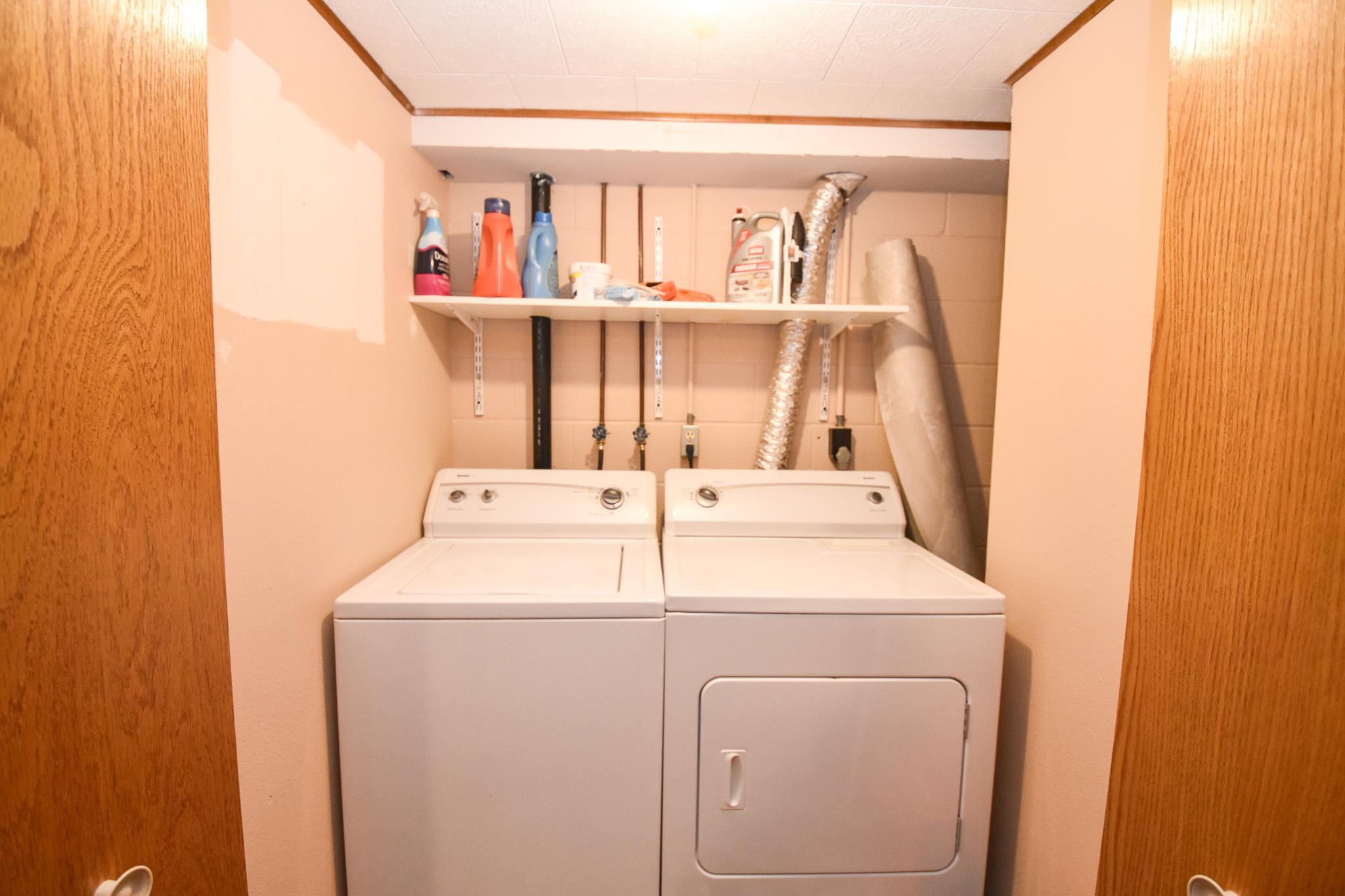 321 12 1/2 Avenue E Property Photo 21