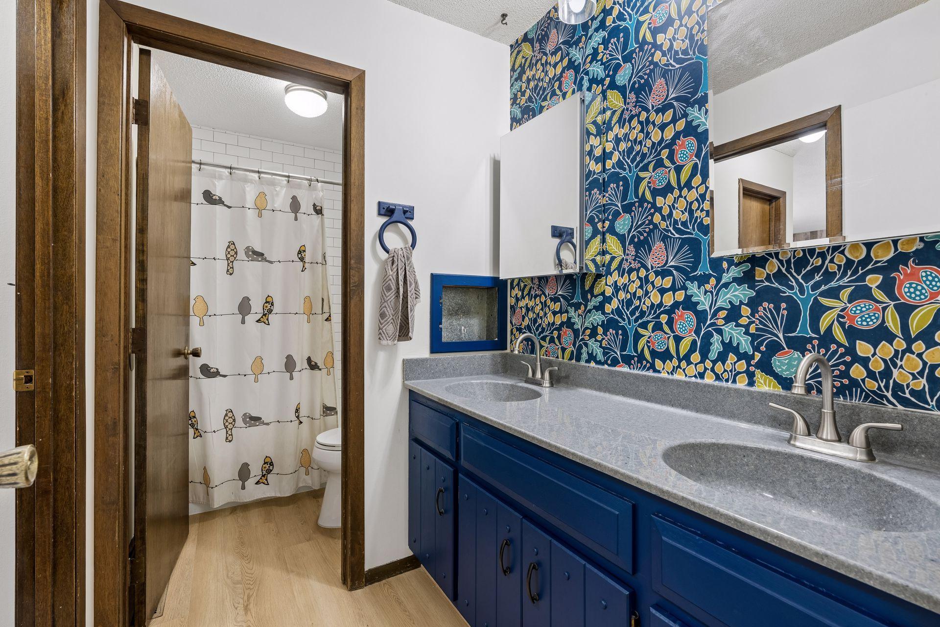 6509 Edgemont Boulevard N Property Photo 19