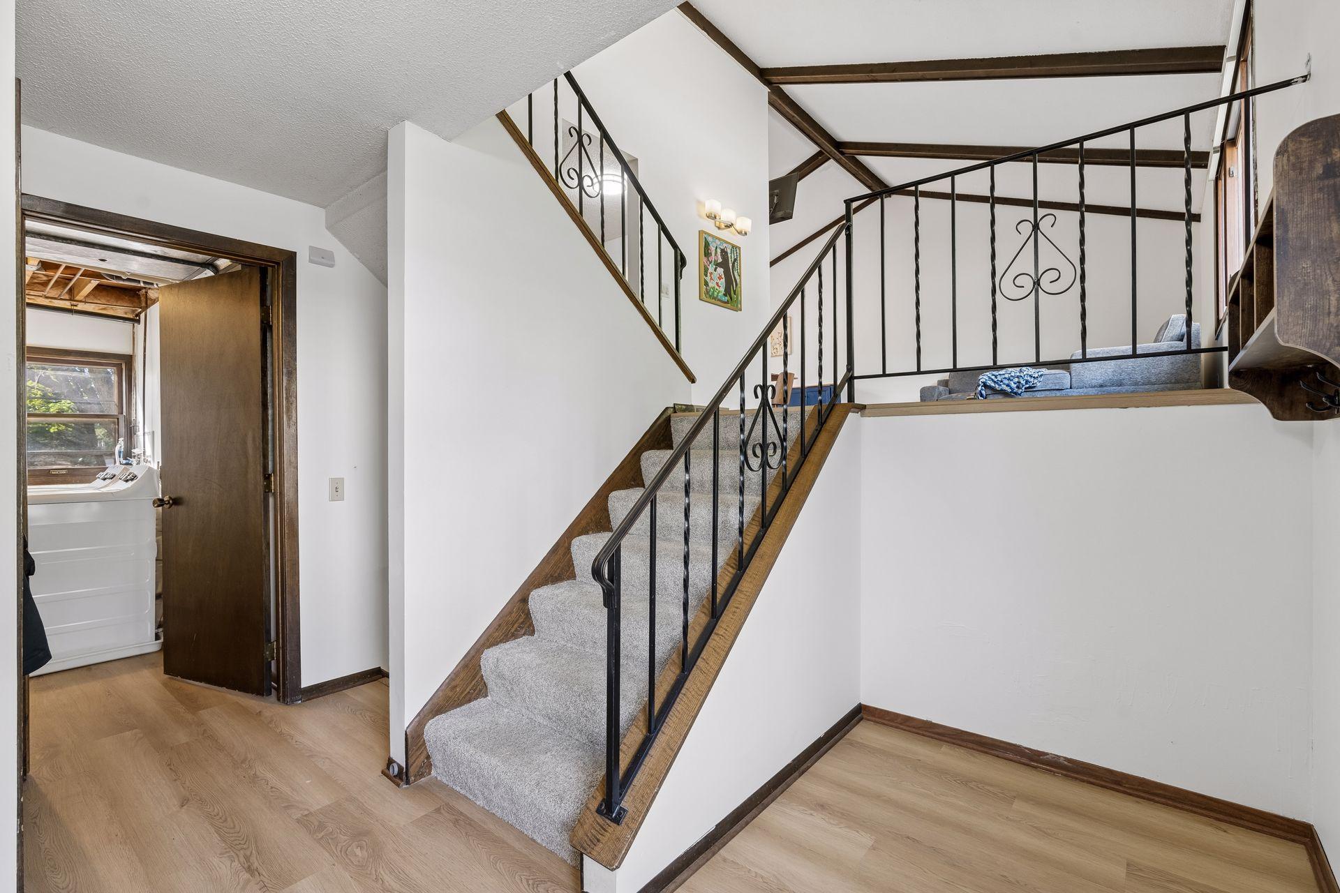 6509 Edgemont Boulevard N Property Photo 20