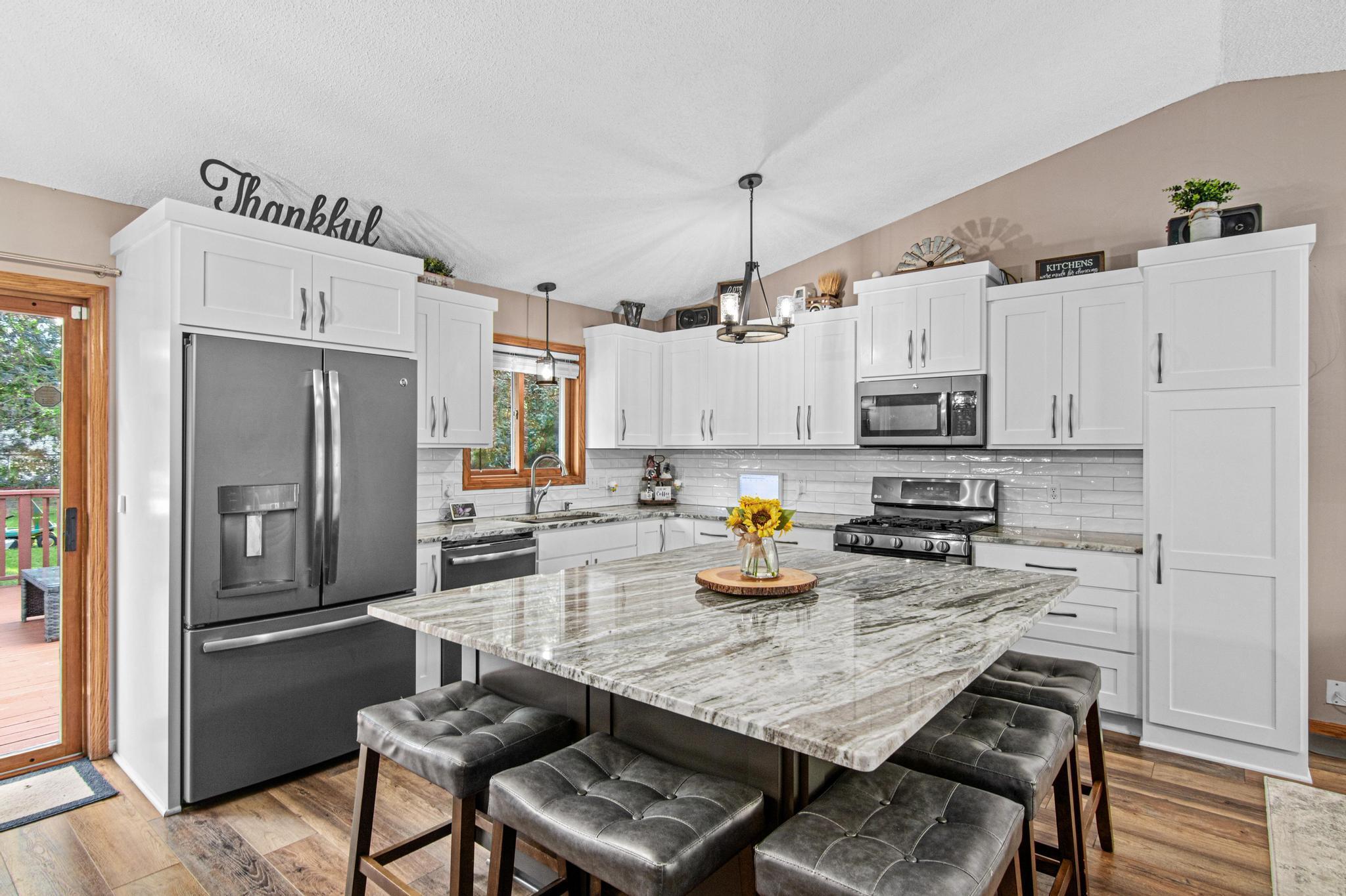 1347 Benson Boulevard E Property Photo 2