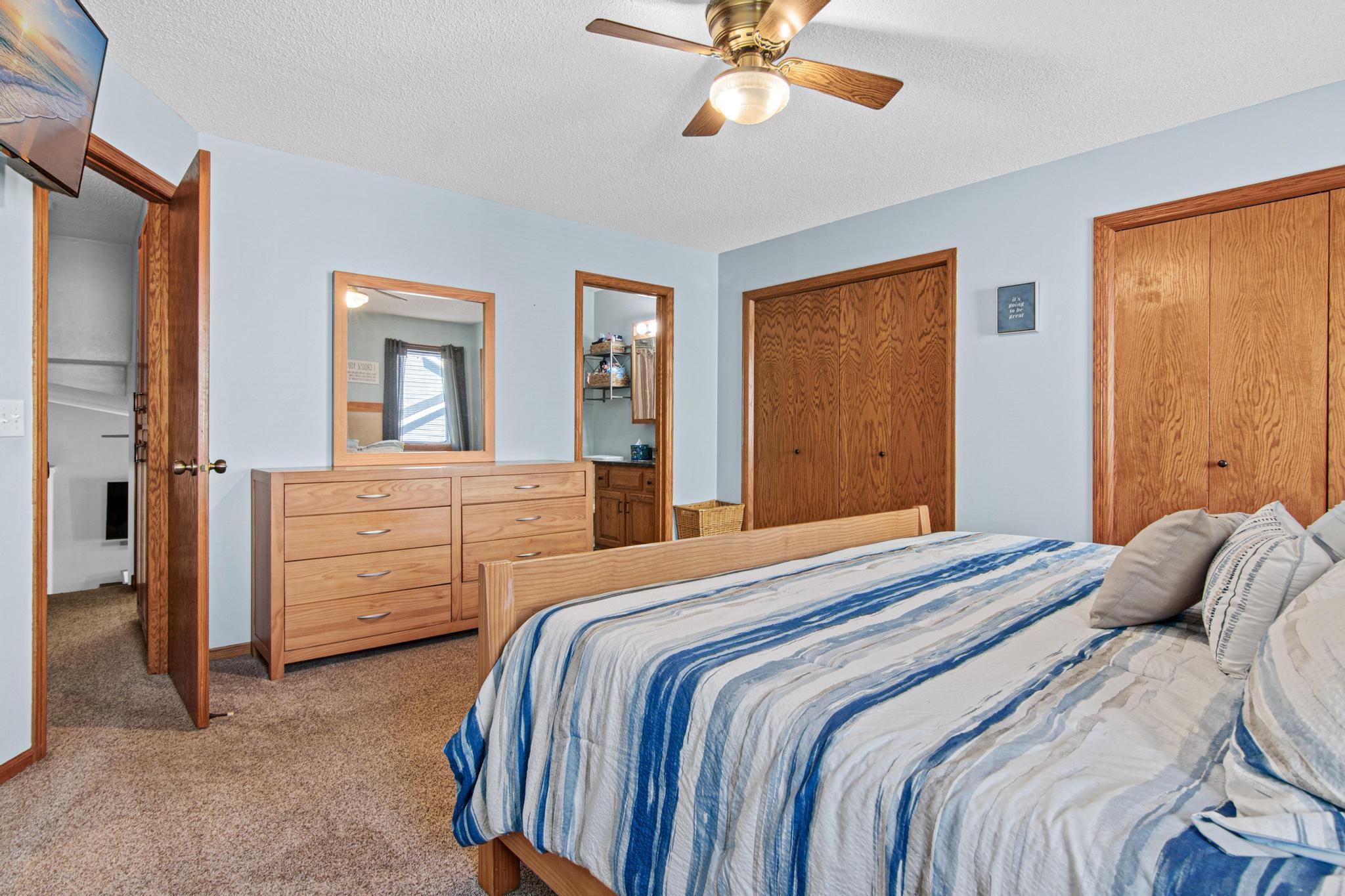 1347 Benson Boulevard E Property Photo 12