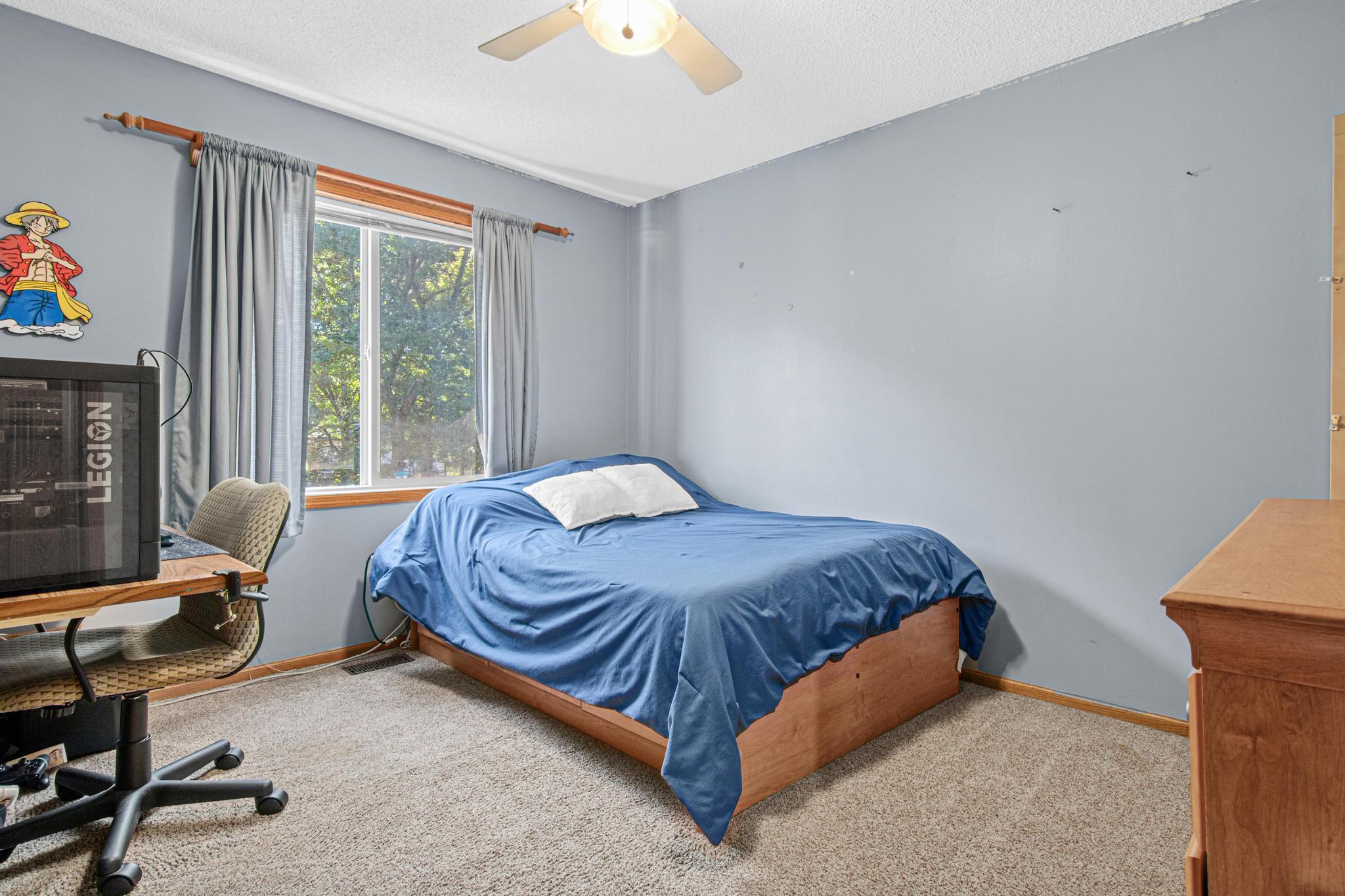 1347 Benson Boulevard E Property Photo 14