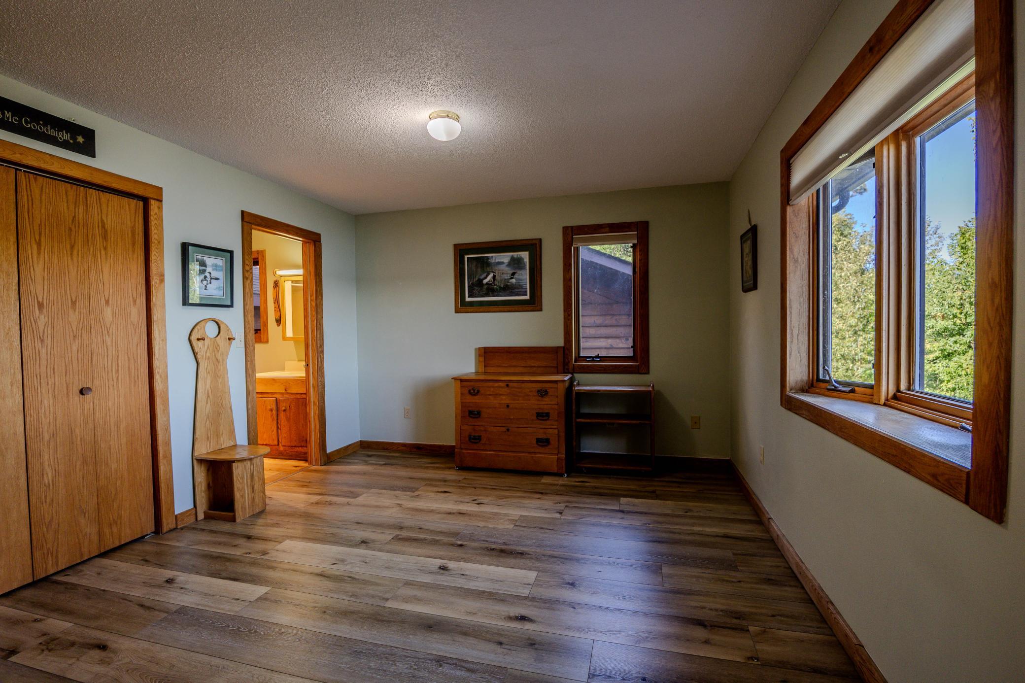 17196 Hal Drive Property Photo 10