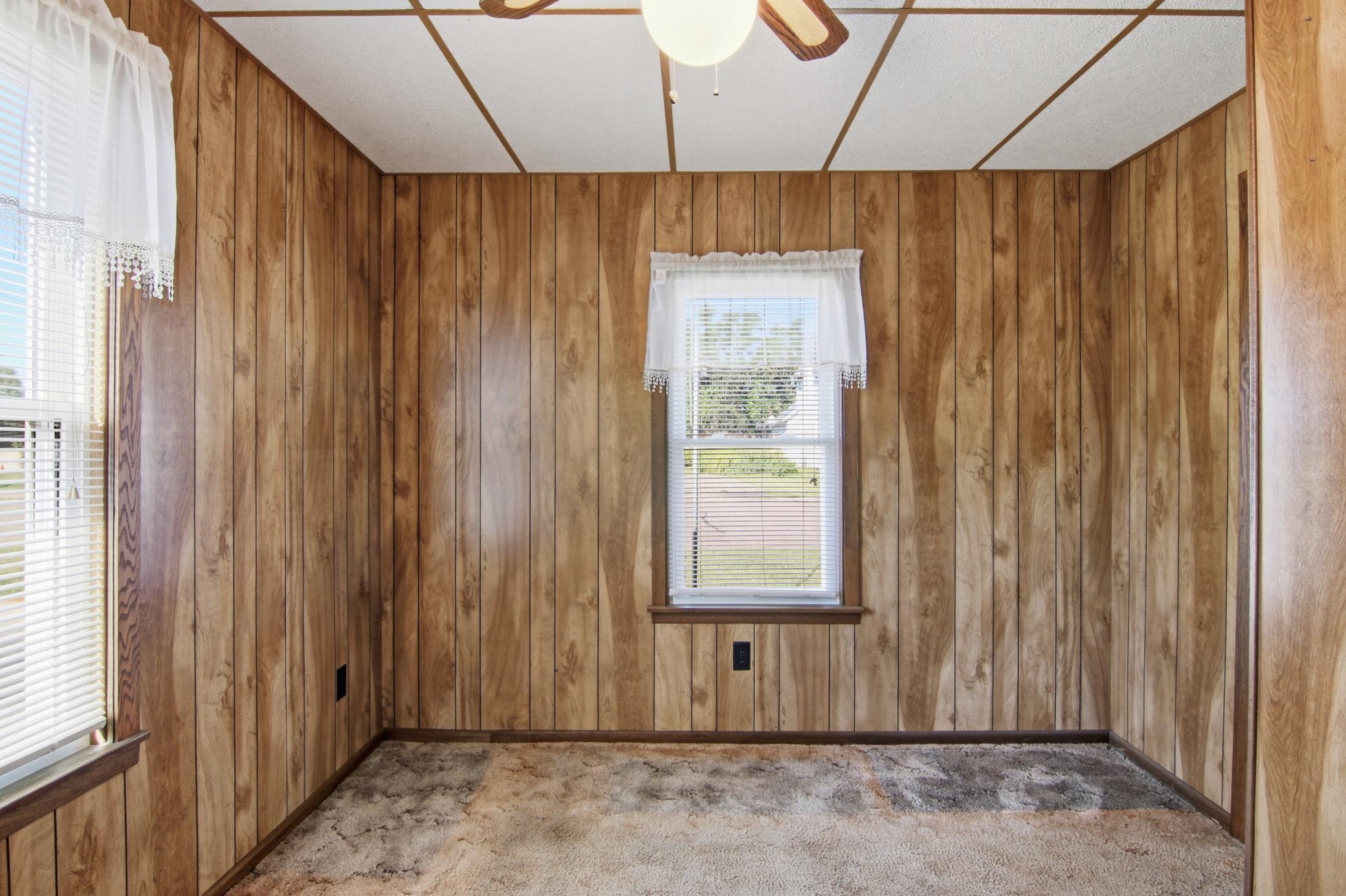 50476 S 2nd Street Property Photo 16
