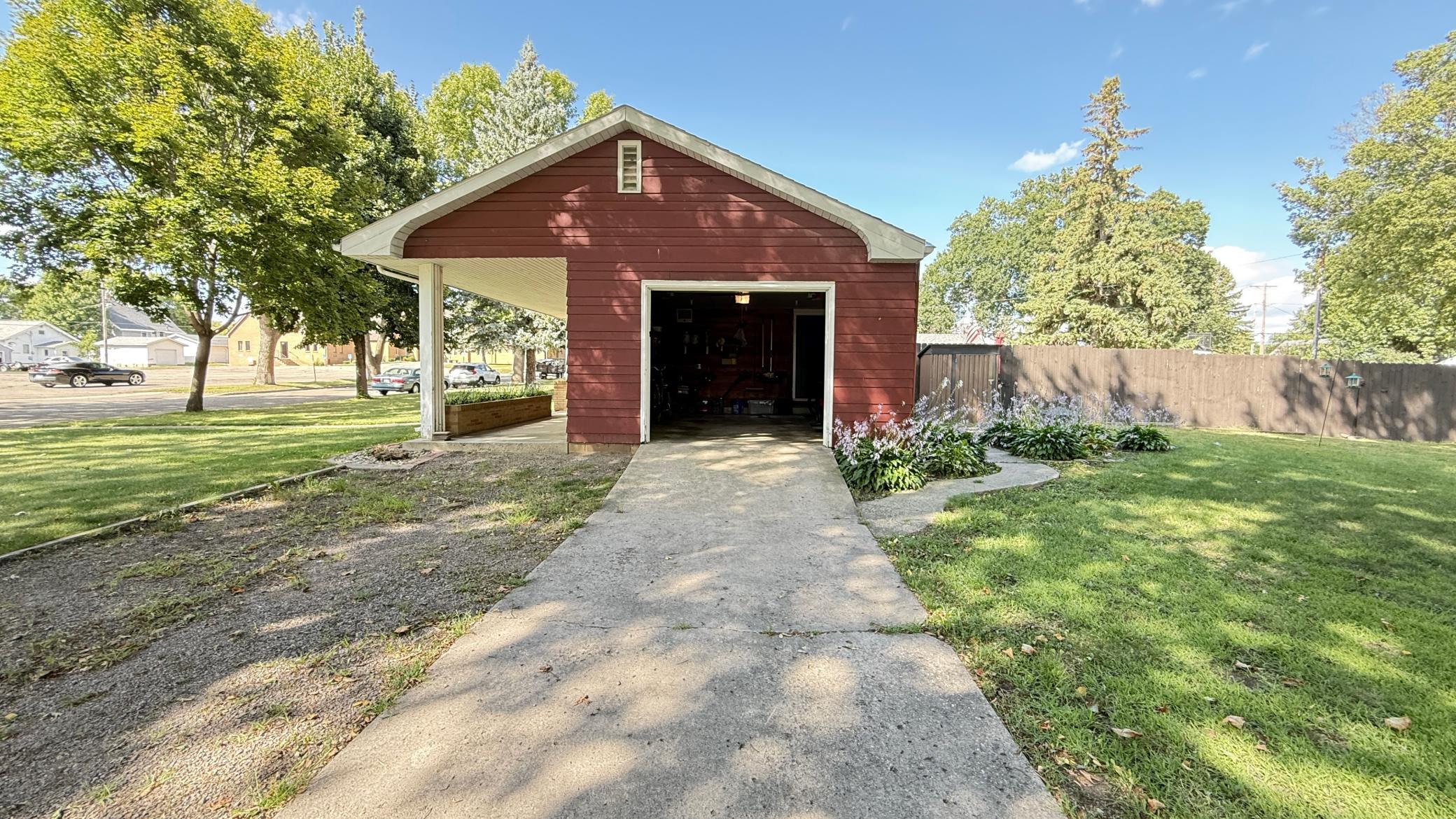 604 N 7th Street Property Photo 5
