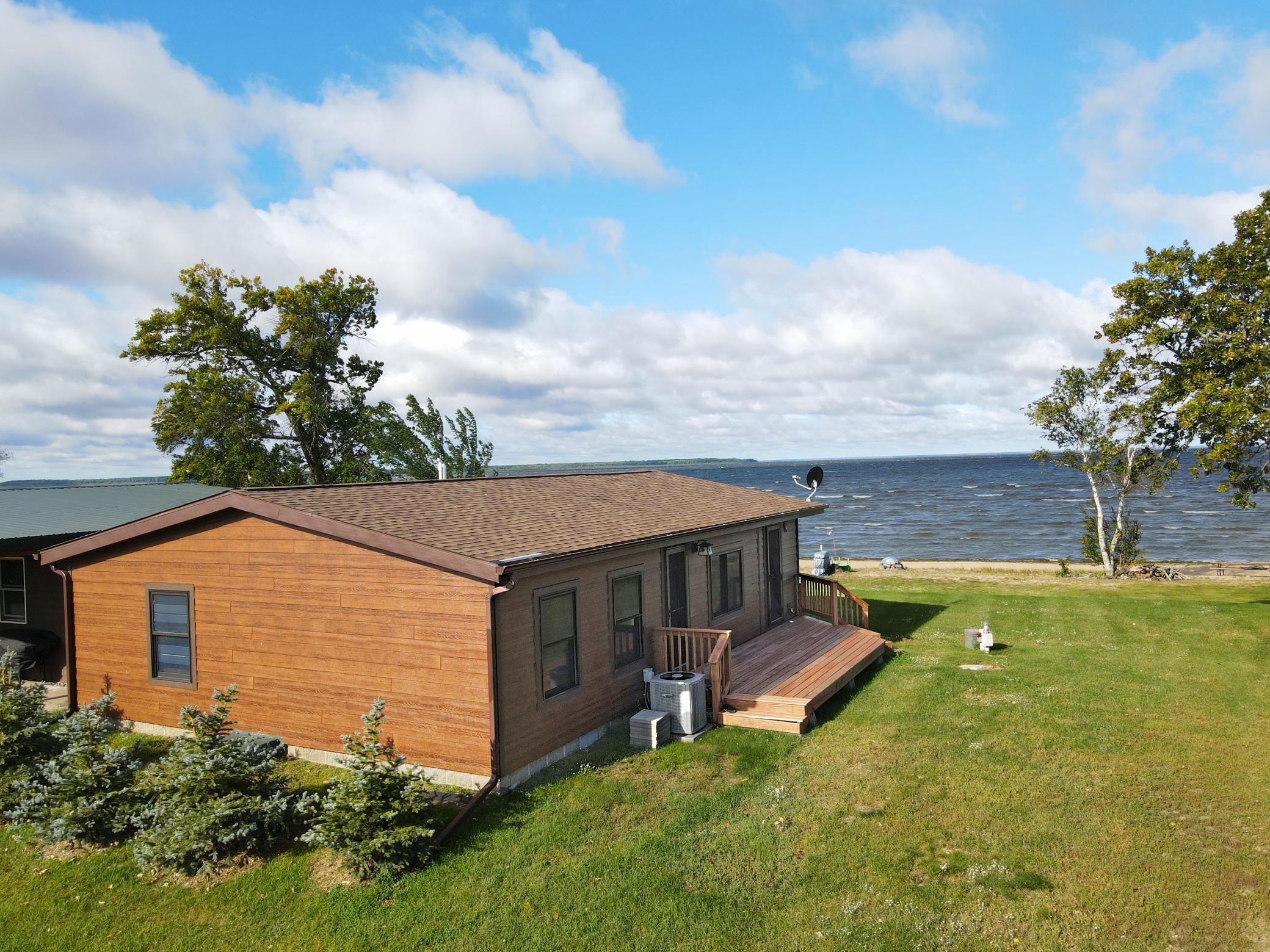 40089 Sunset Trail Property Photo 1