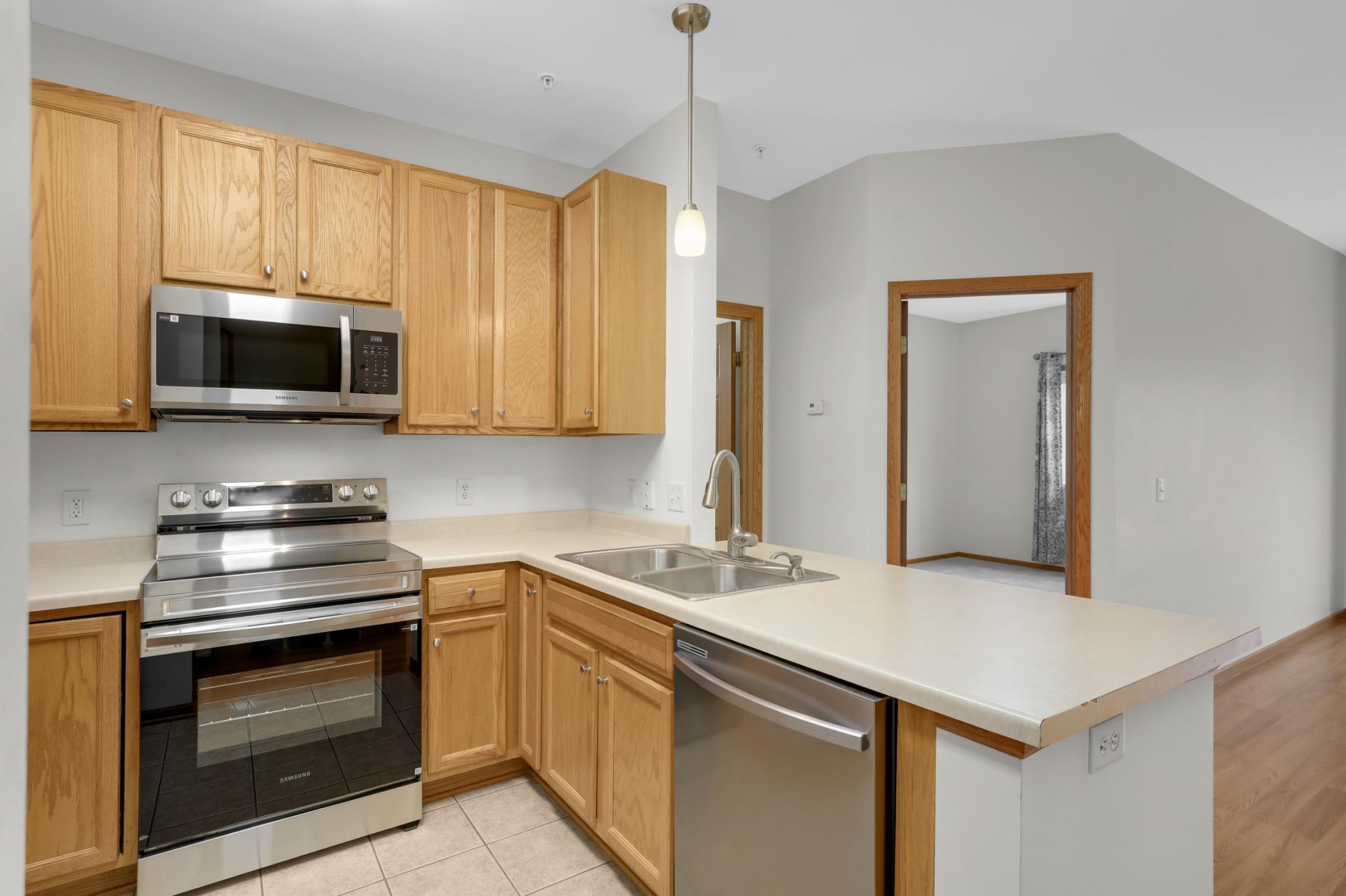 6603 Olive Lane N Property Photo 7