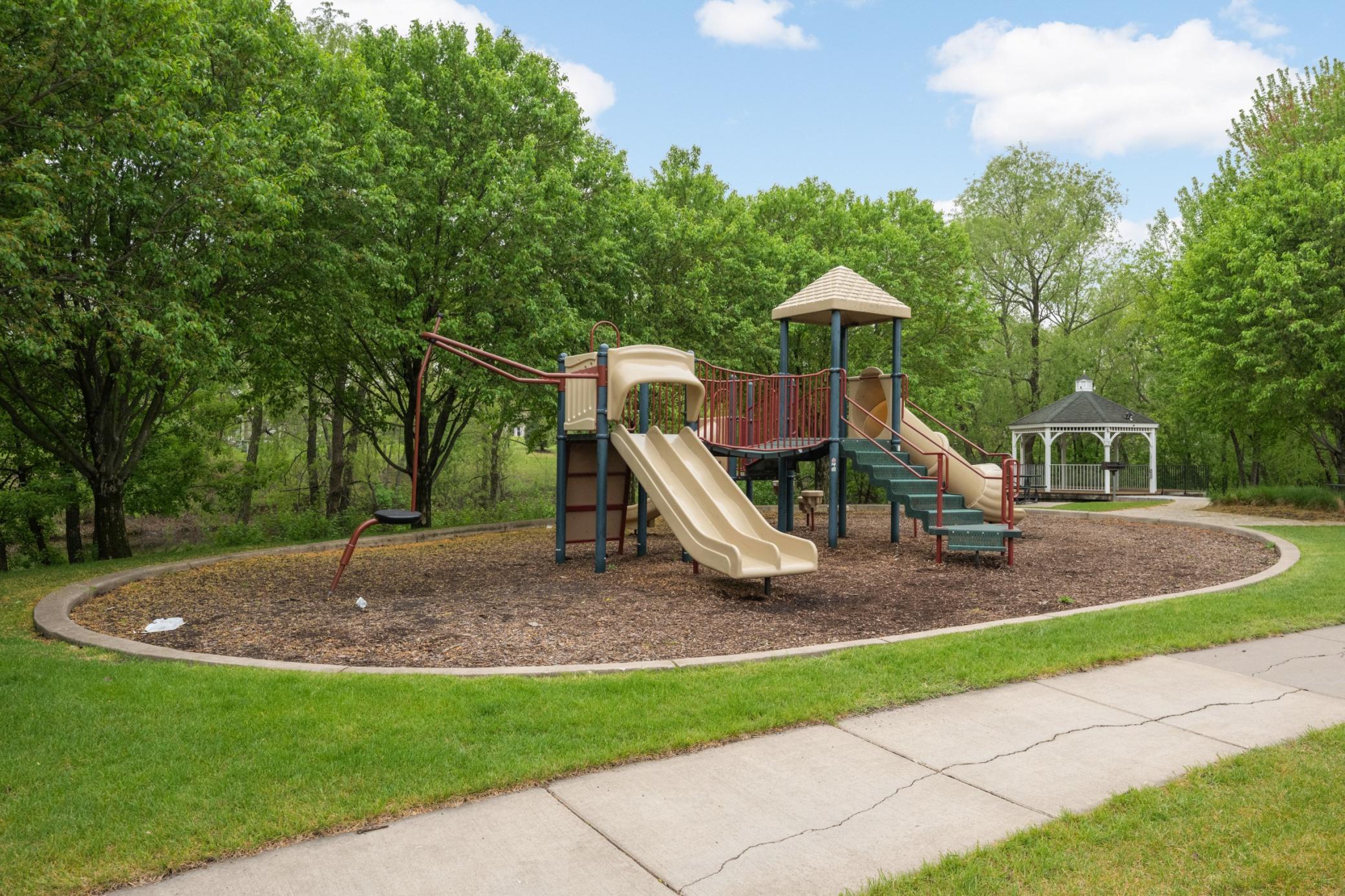 6603 Olive Lane N Property Photo 26