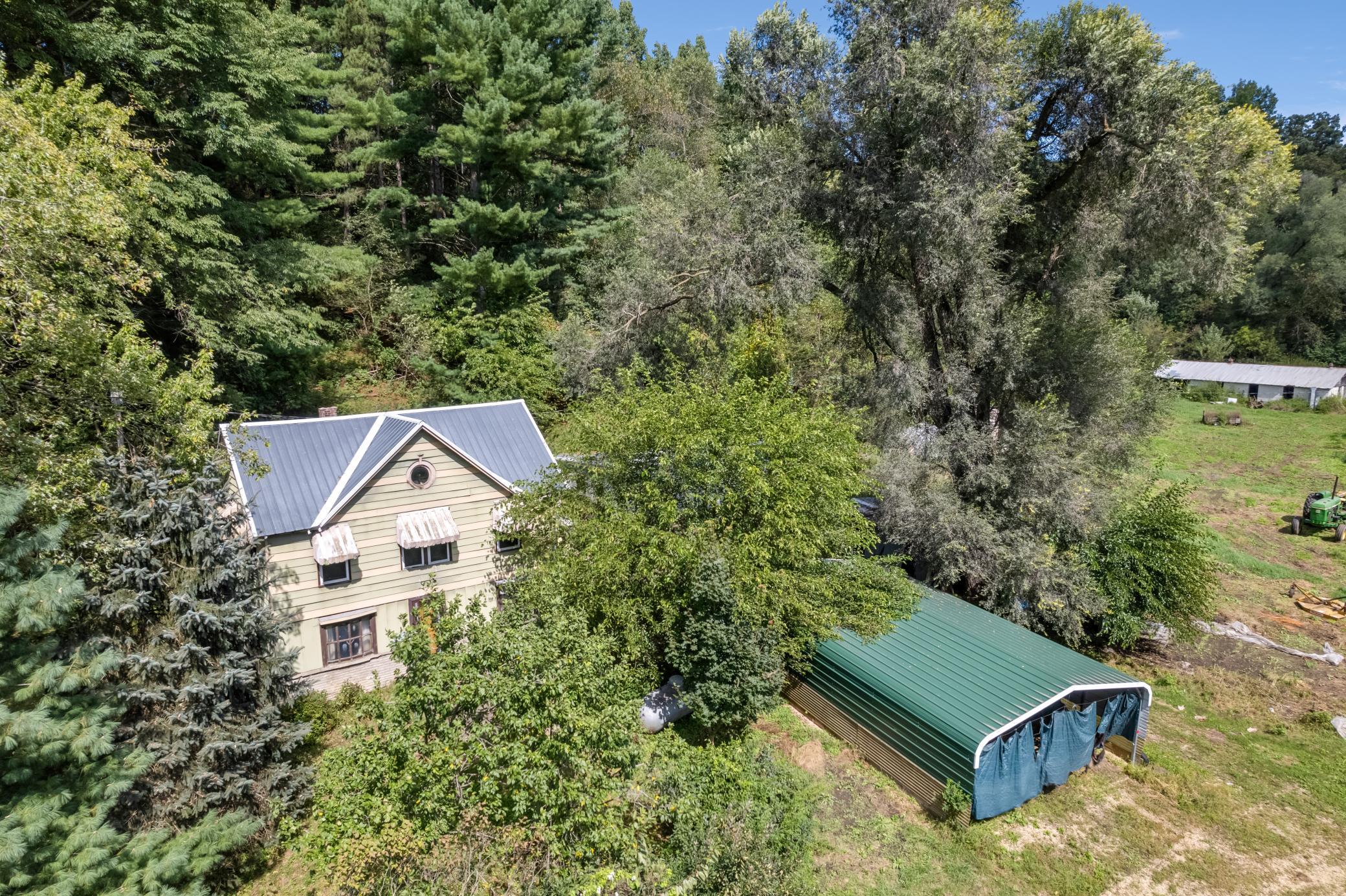N7255 Holley Road Property Photo 2