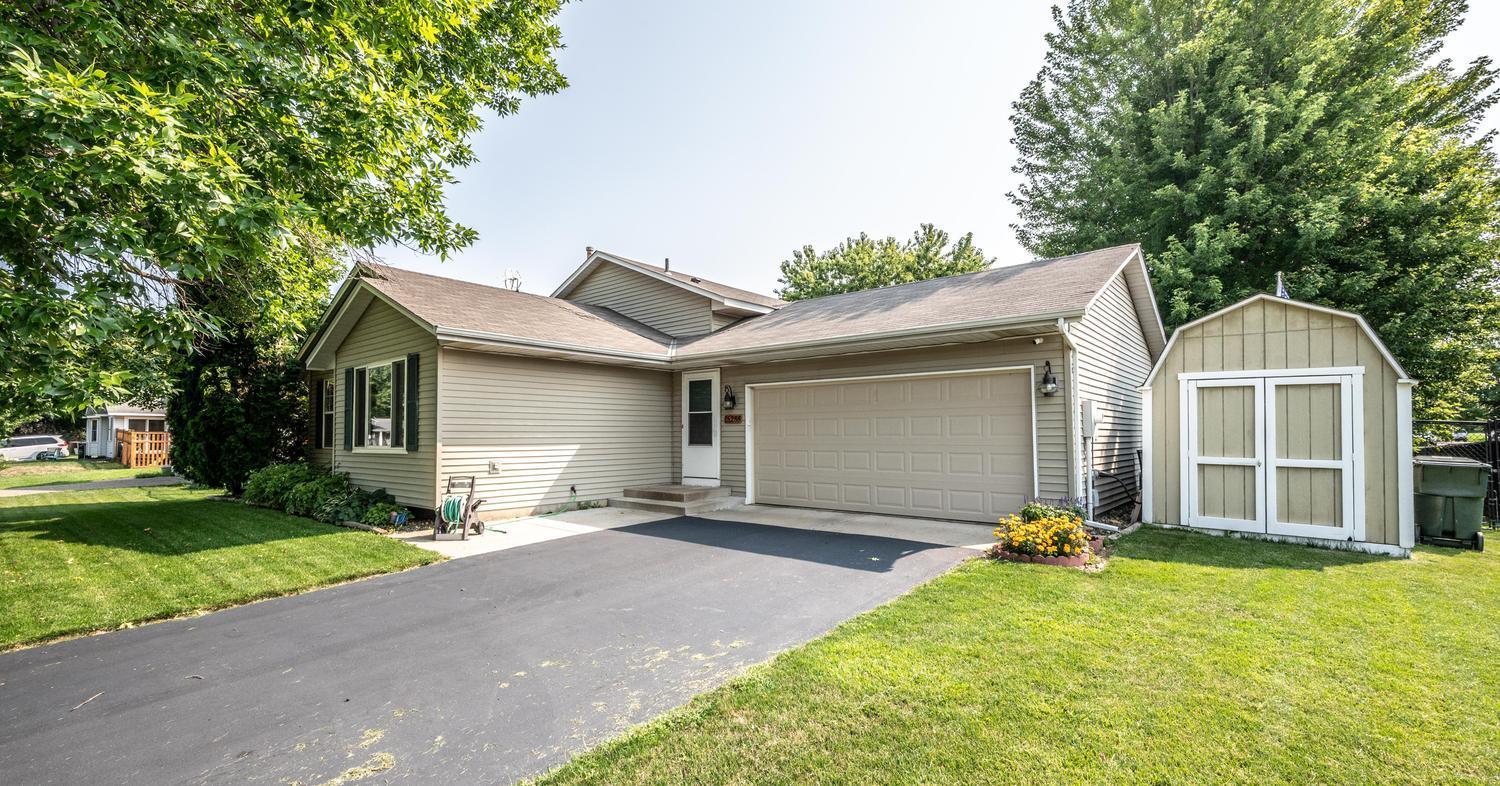 15288 Chokecherry Avenue Property Photo 1