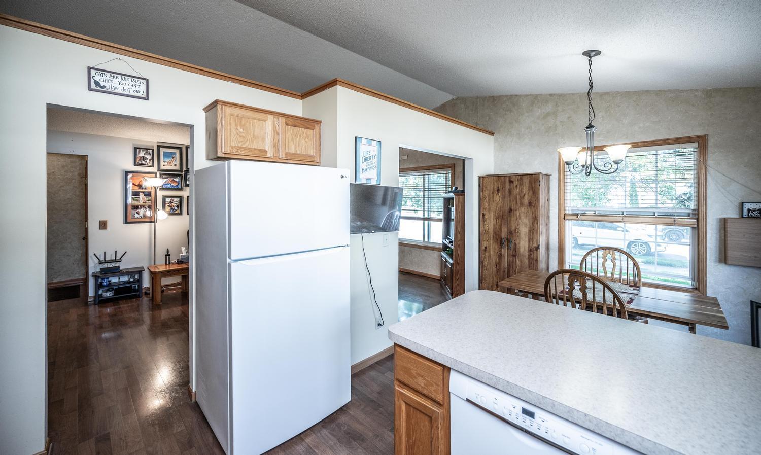15288 Chokecherry Avenue Property Photo 10
