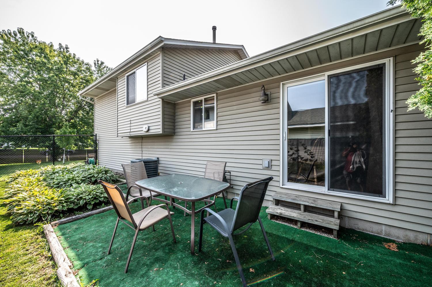 15288 Chokecherry Avenue Property Photo 30
