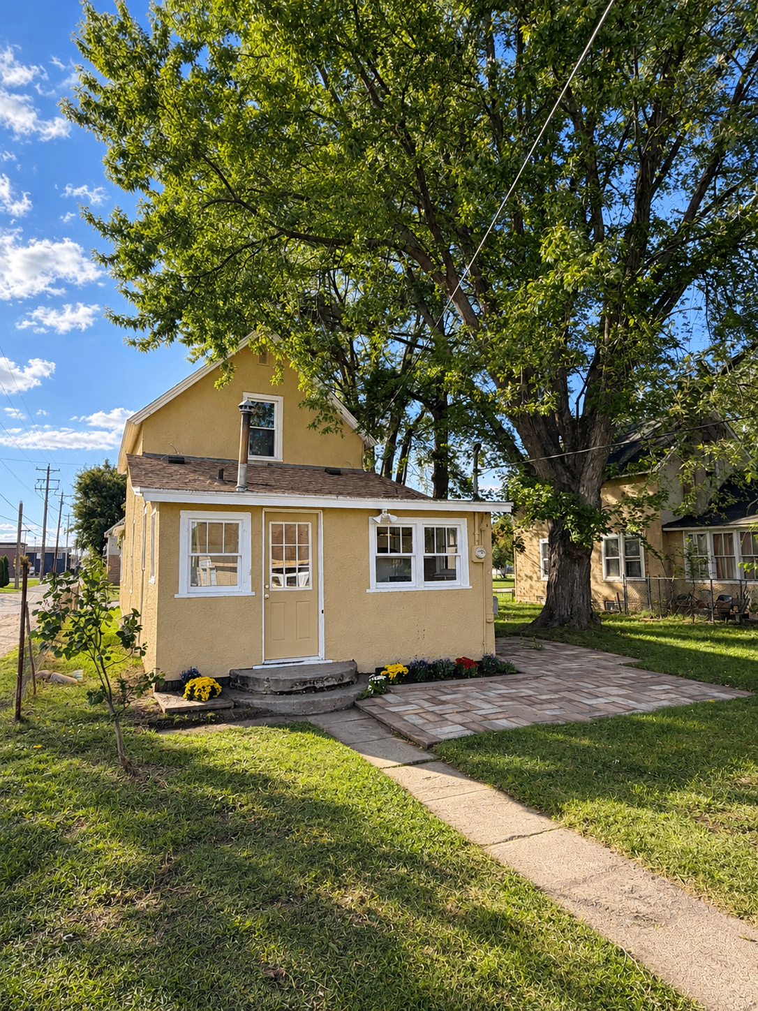 114 3rd Avenue Ne Property Photo 2