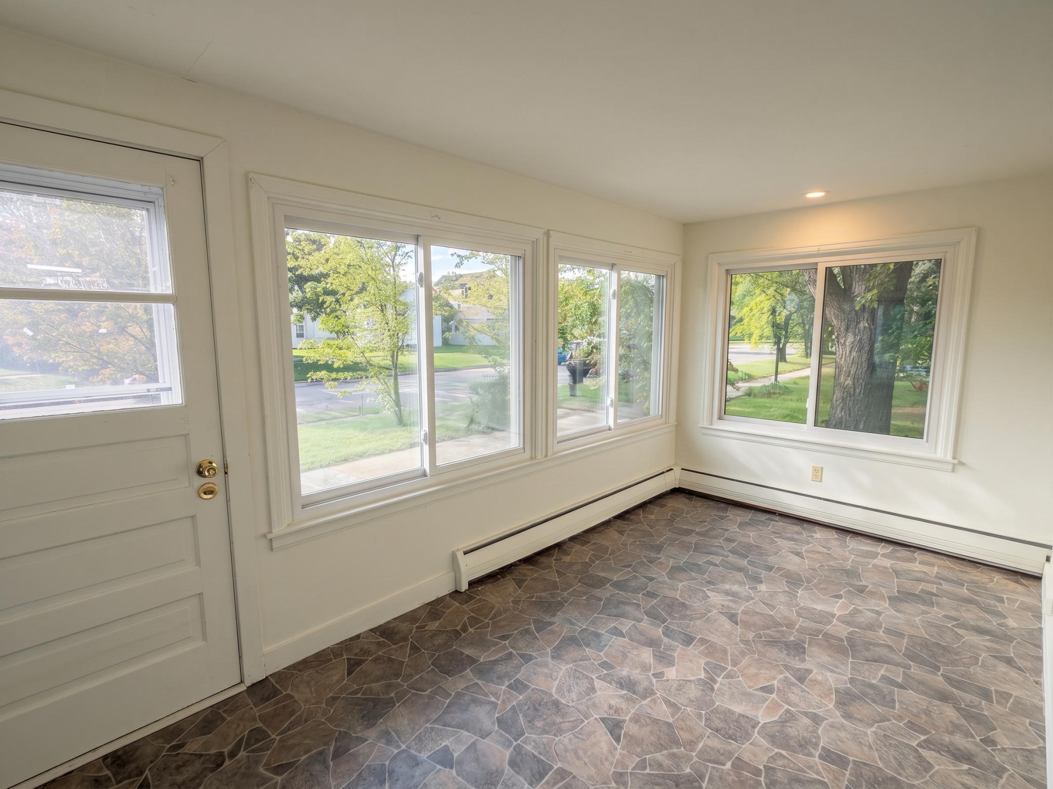114 3rd Avenue Ne Property Photo 16