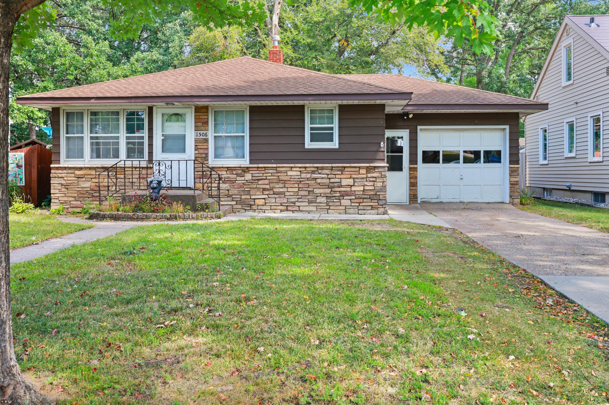 1506 8th Avenue N Property Photo 6