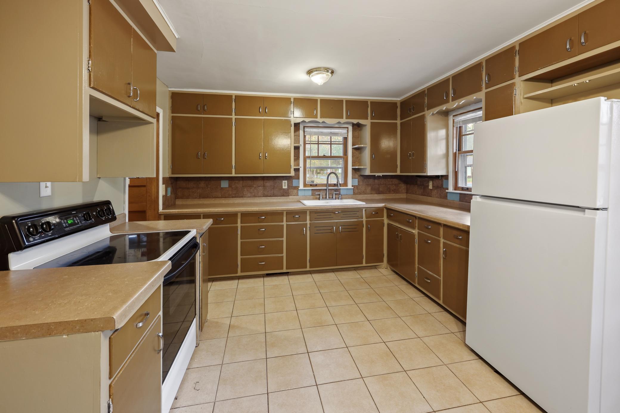 1506 8th Avenue N Property Photo 7