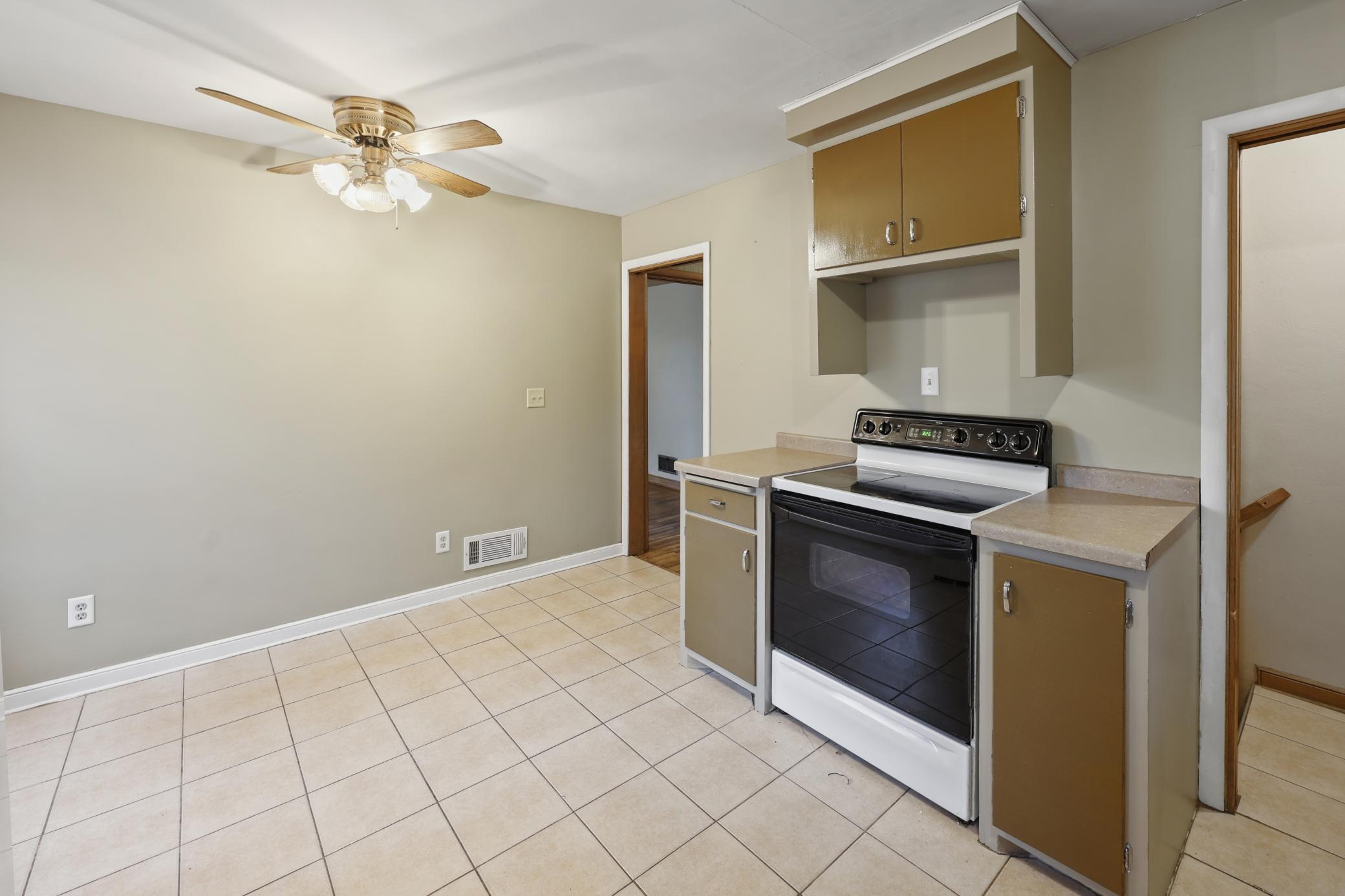 1506 8th Avenue N Property Photo 11