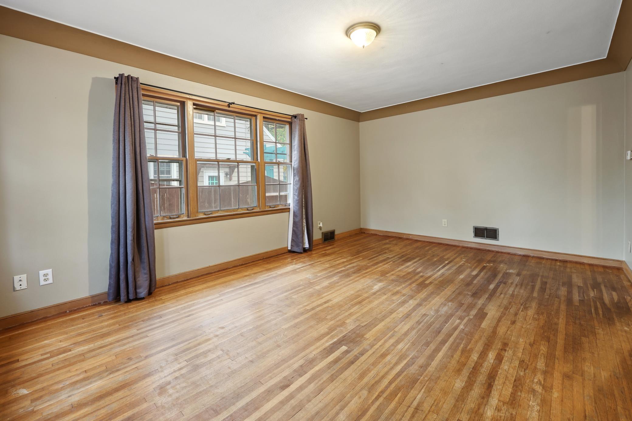 1506 8th Avenue N Property Photo 13