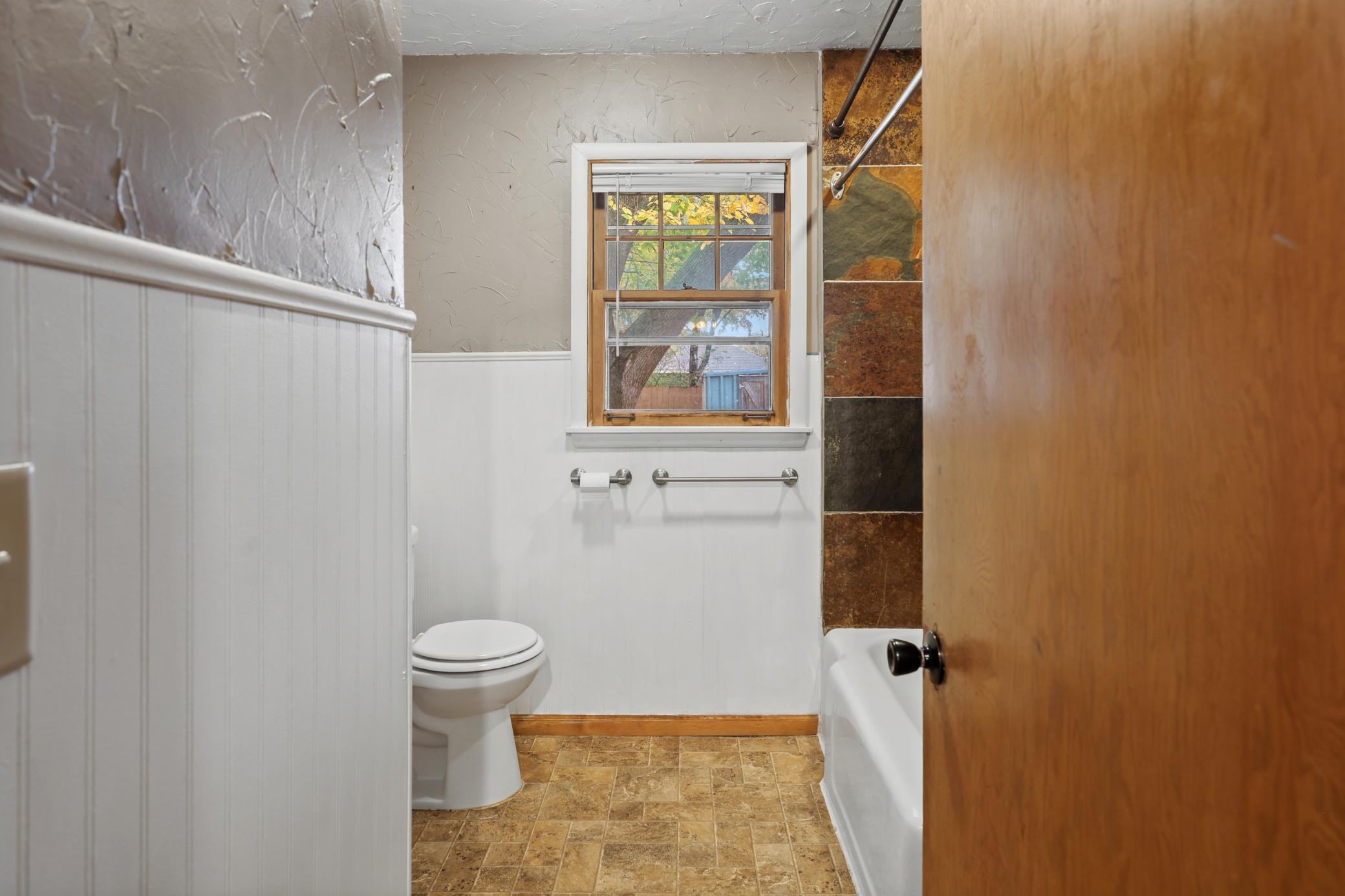1506 8th Avenue N Property Photo 24