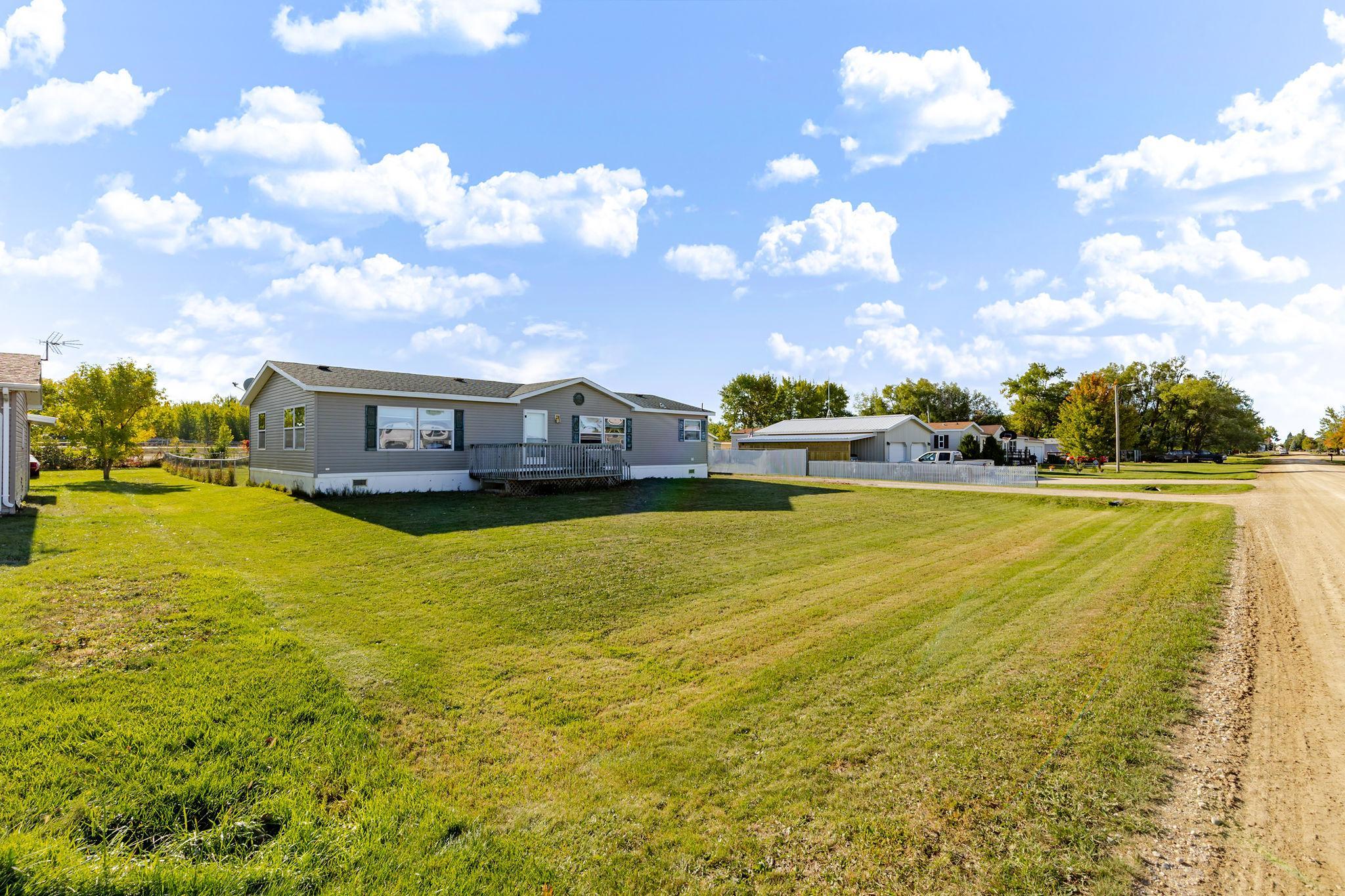 146 4th Street Property Photo 3