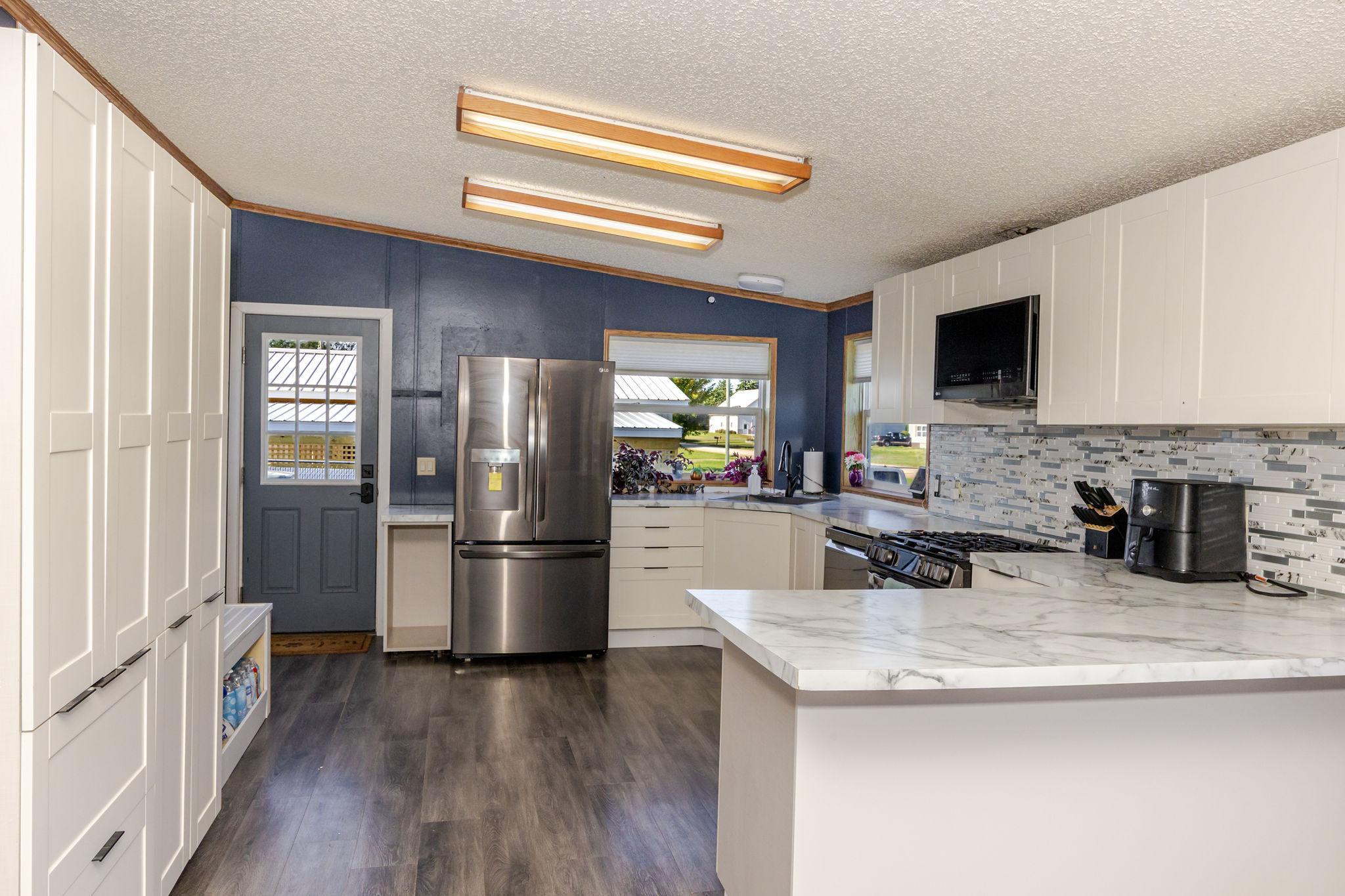 146 4th Street Property Photo 5