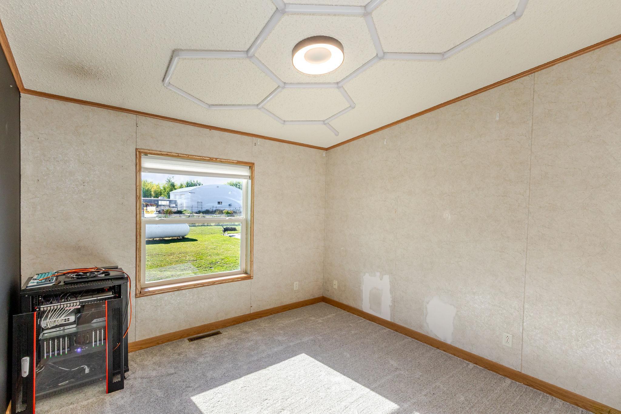 146 4th Street Property Photo 27