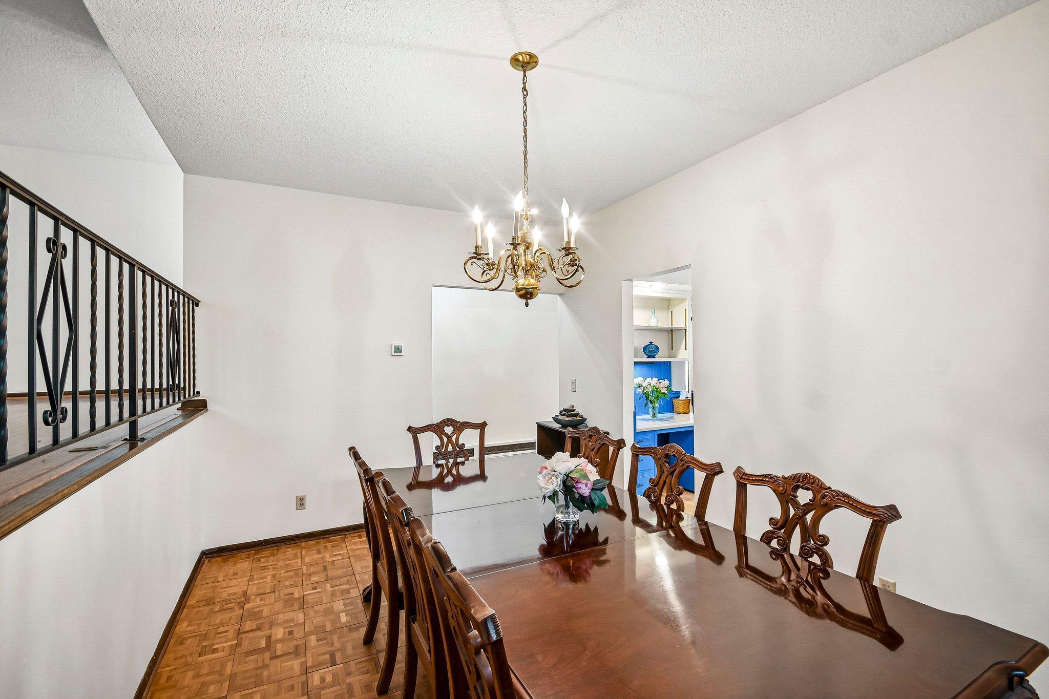 767 Eldridge Avenue E Property Photo 8