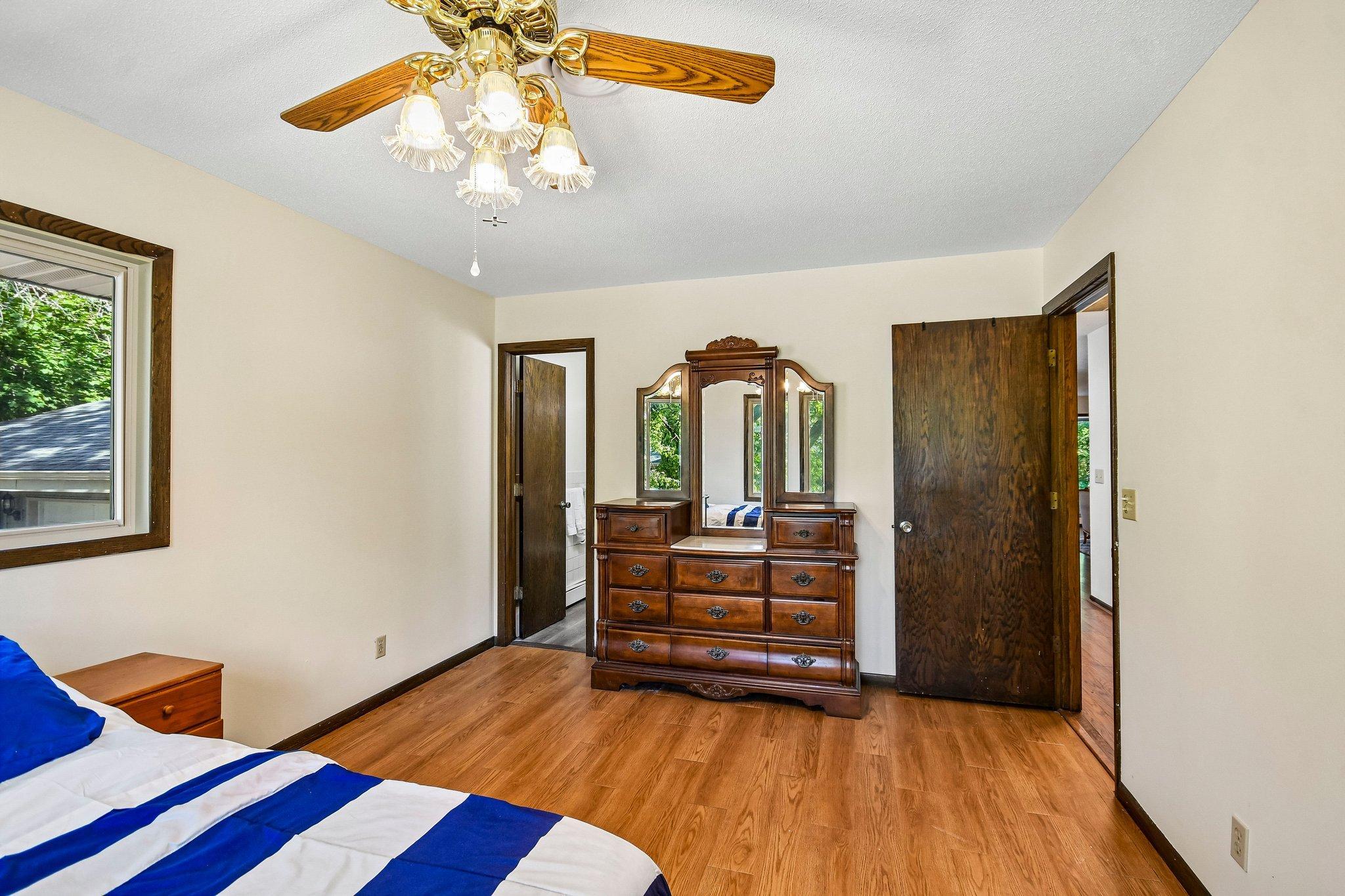 767 Eldridge Avenue E Property Photo 21