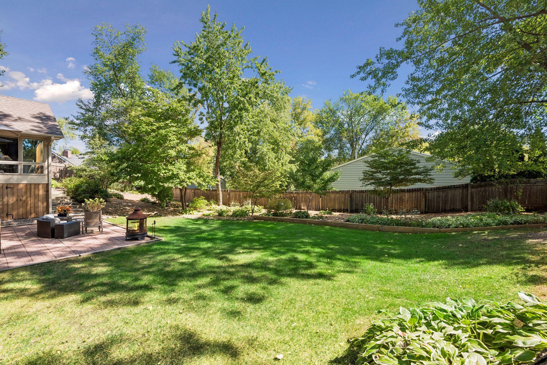 15509 Holdridge Road E Property Photo 51