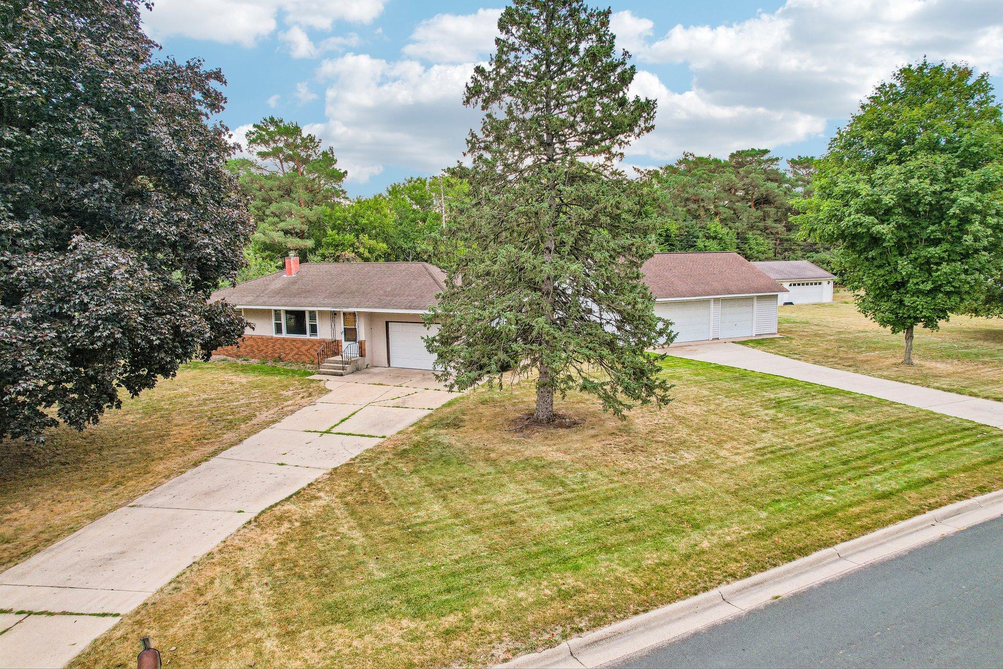 2804 Beam Lane Property Photo 3