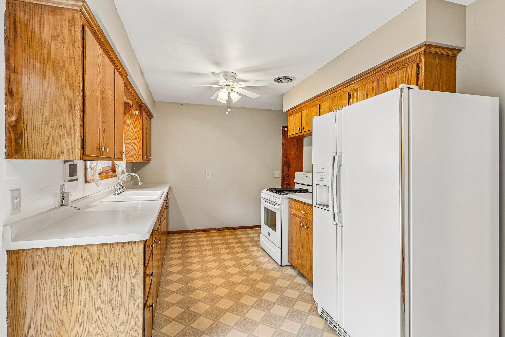 2804 Beam Lane Property Photo 10
