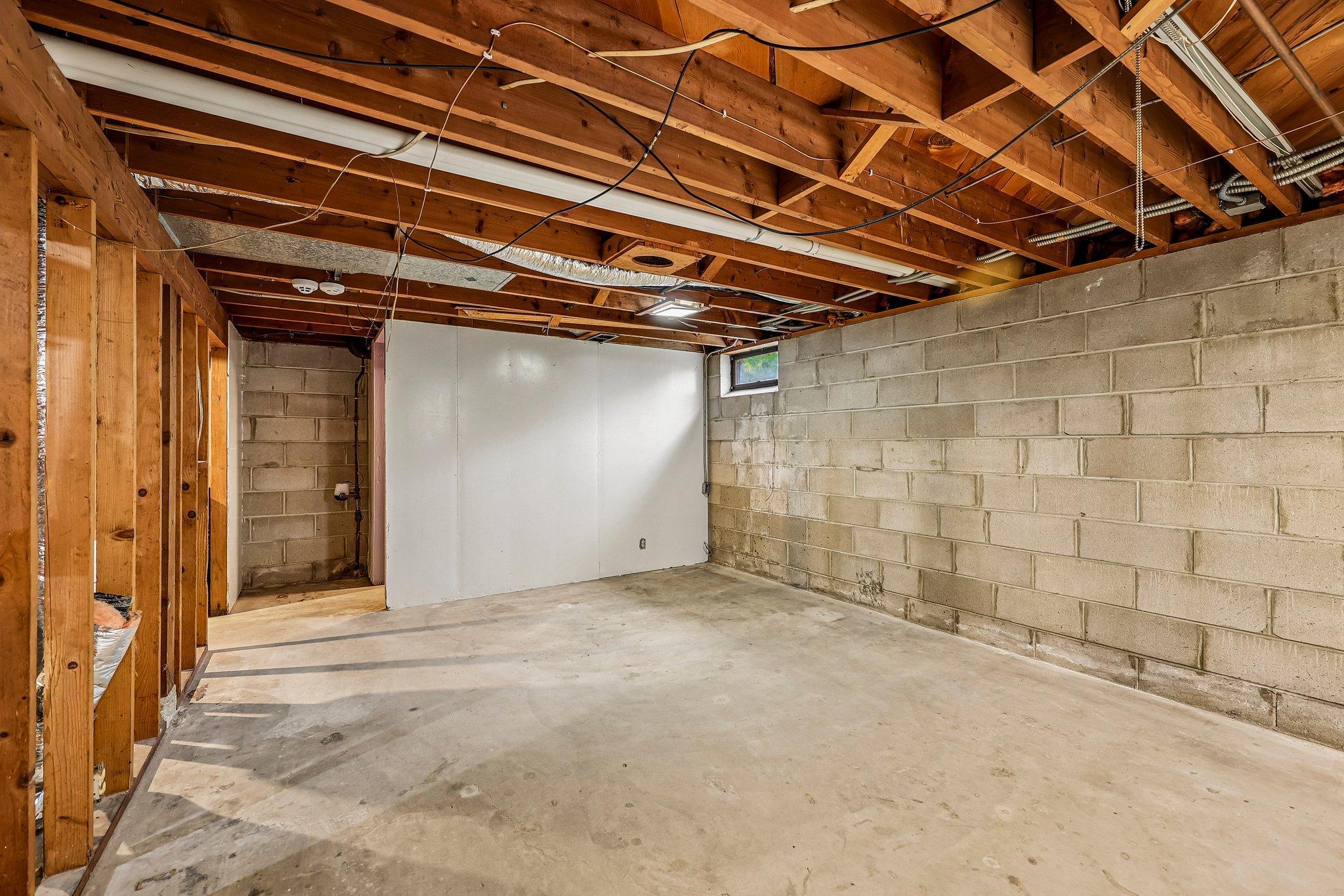 2804 Beam Lane Property Photo 22