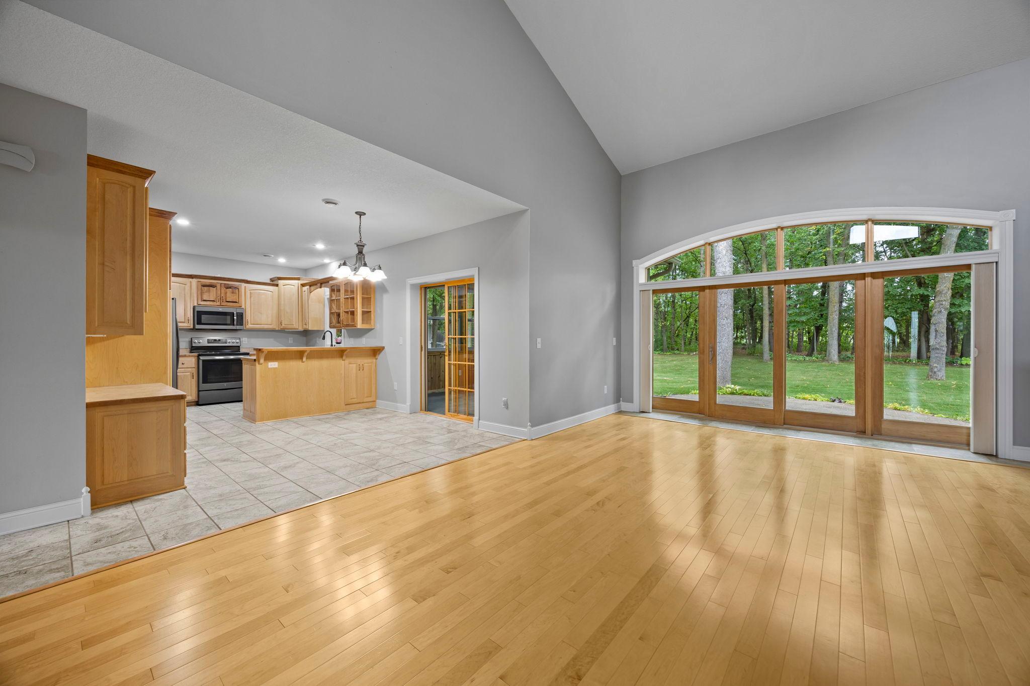 3214 Shorewood Drive Property Photo 22