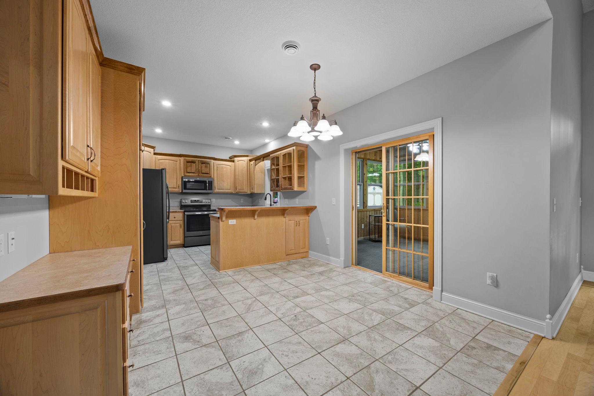3214 Shorewood Drive Property Photo 27