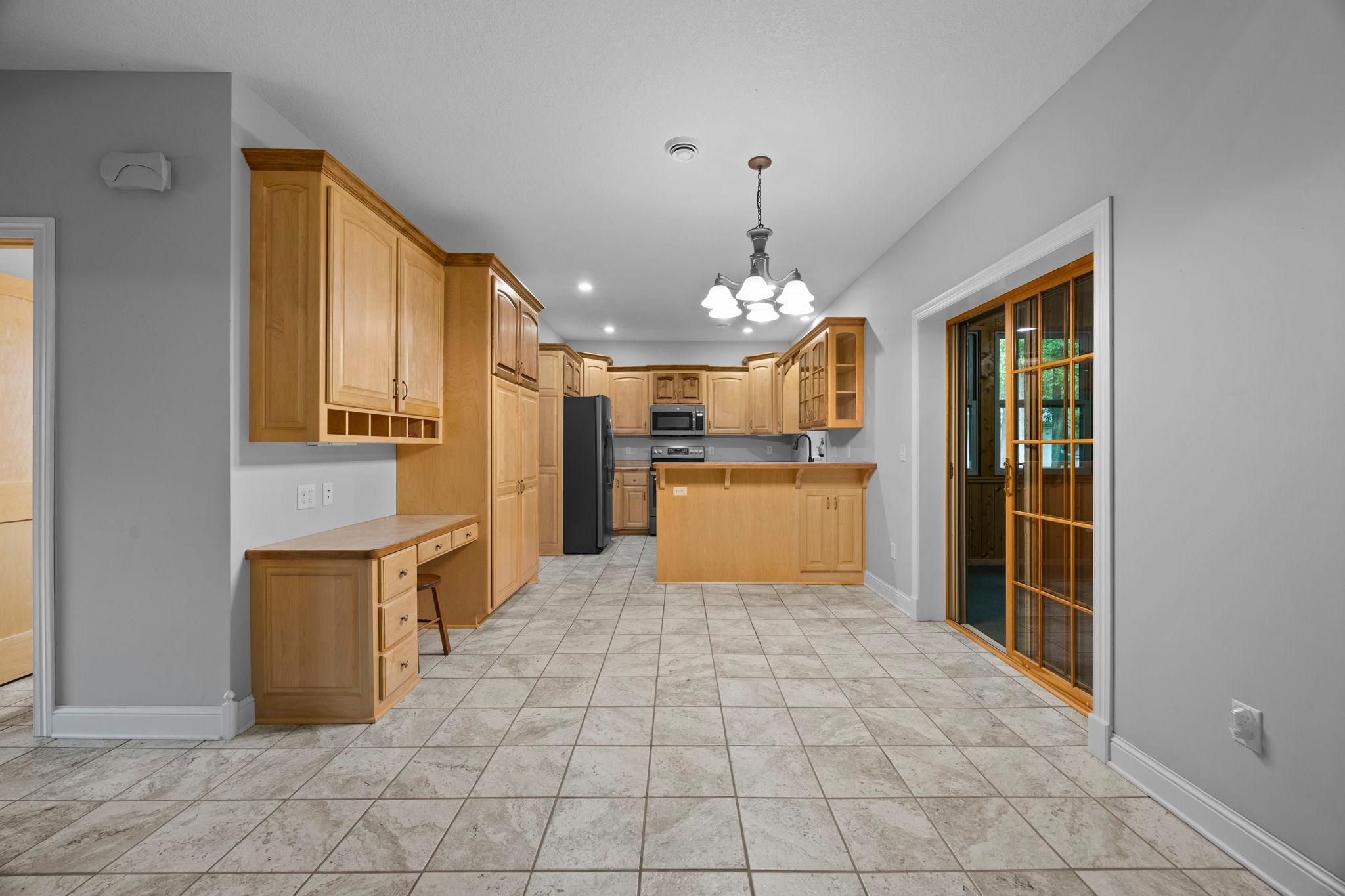 3214 Shorewood Drive Property Photo 31