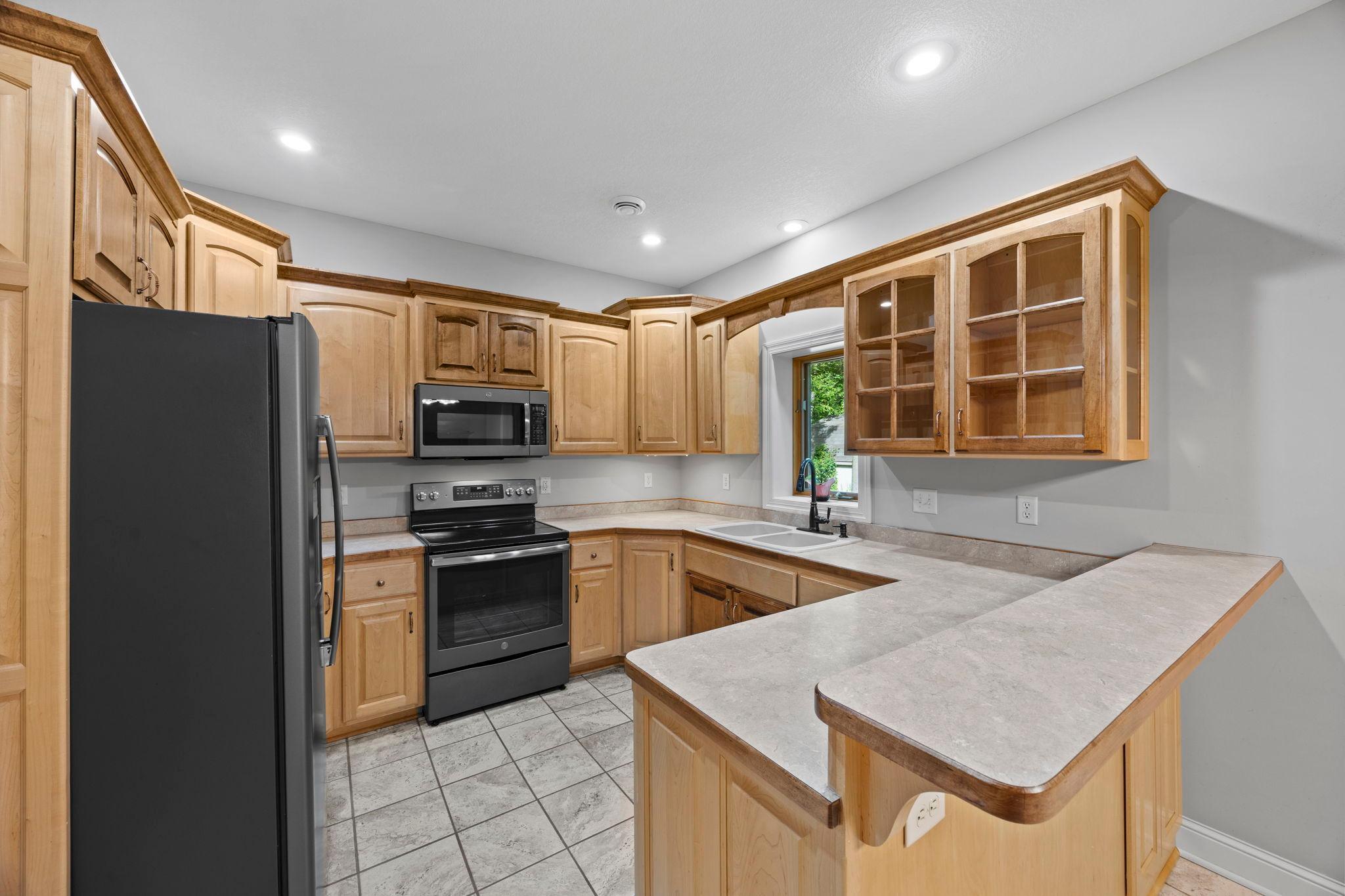 3214 Shorewood Drive Property Photo 33