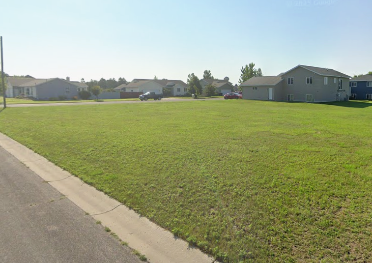 801 8th Street SW Property Photo 1