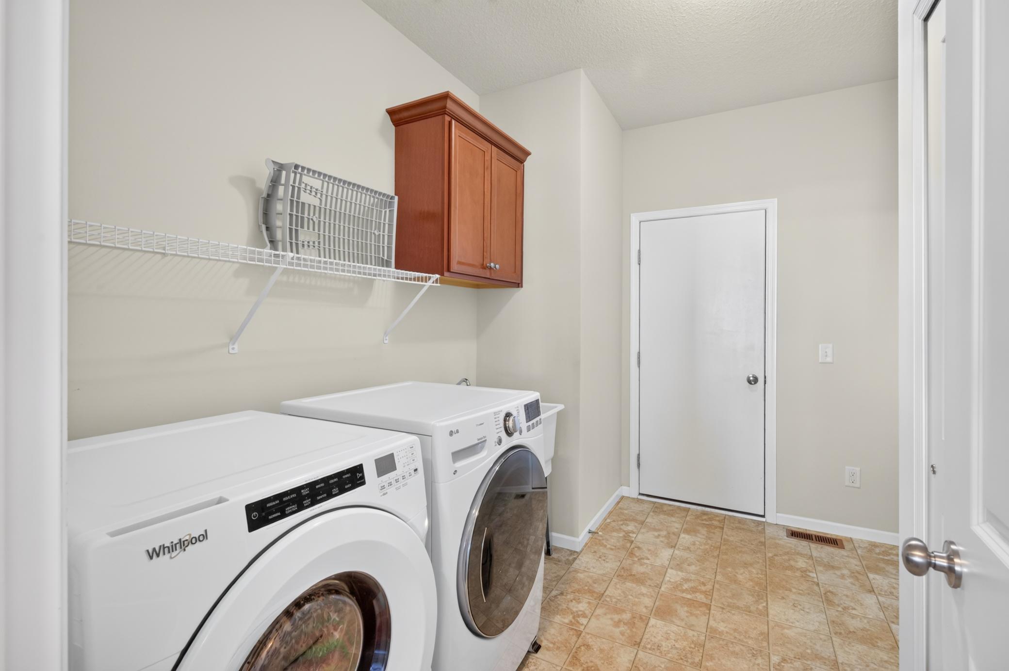9216 Lighthouse Lane Property Photo 12