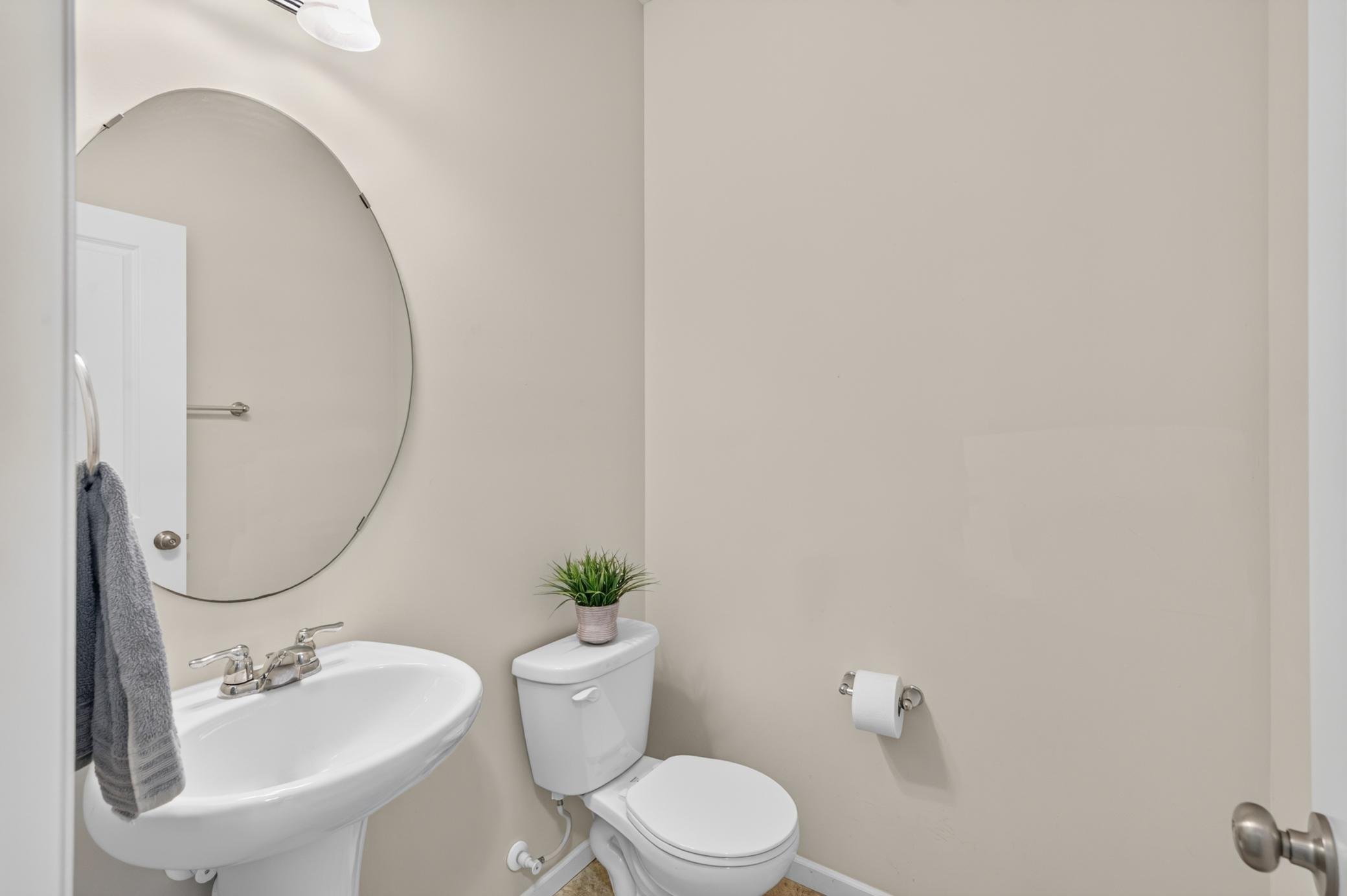 9216 Lighthouse Lane Property Photo 22