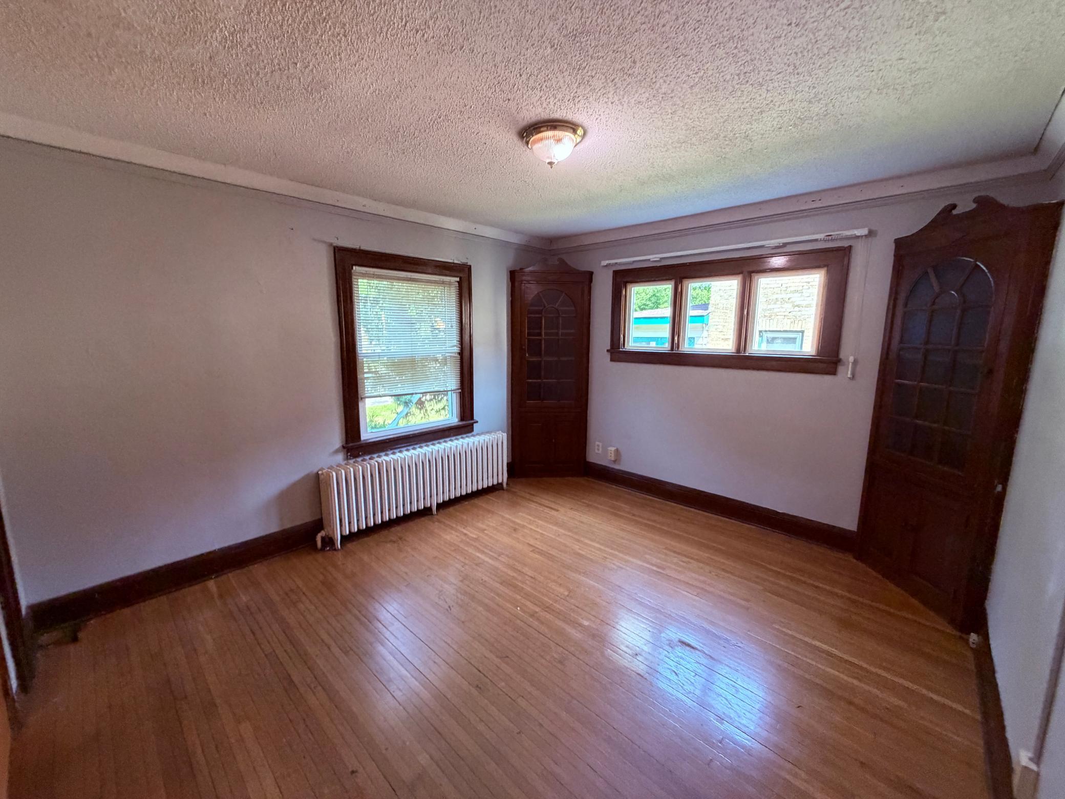 406 7th Avenue S Property Photo 6