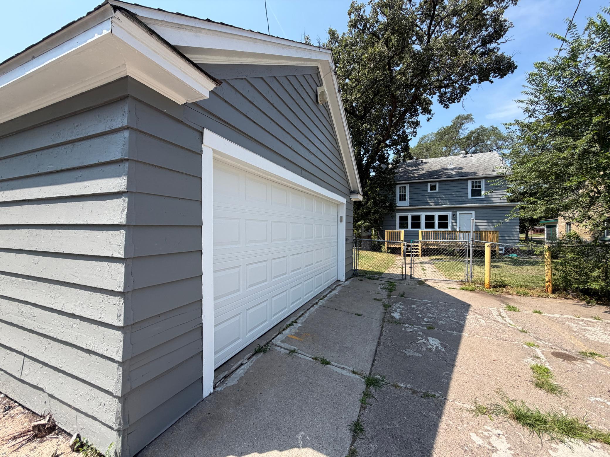 406 7th Avenue S Property Photo 17