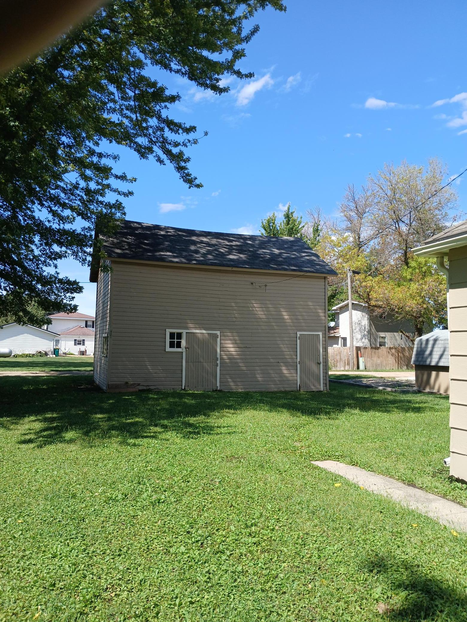 280 Euclid Street Property Photo 3