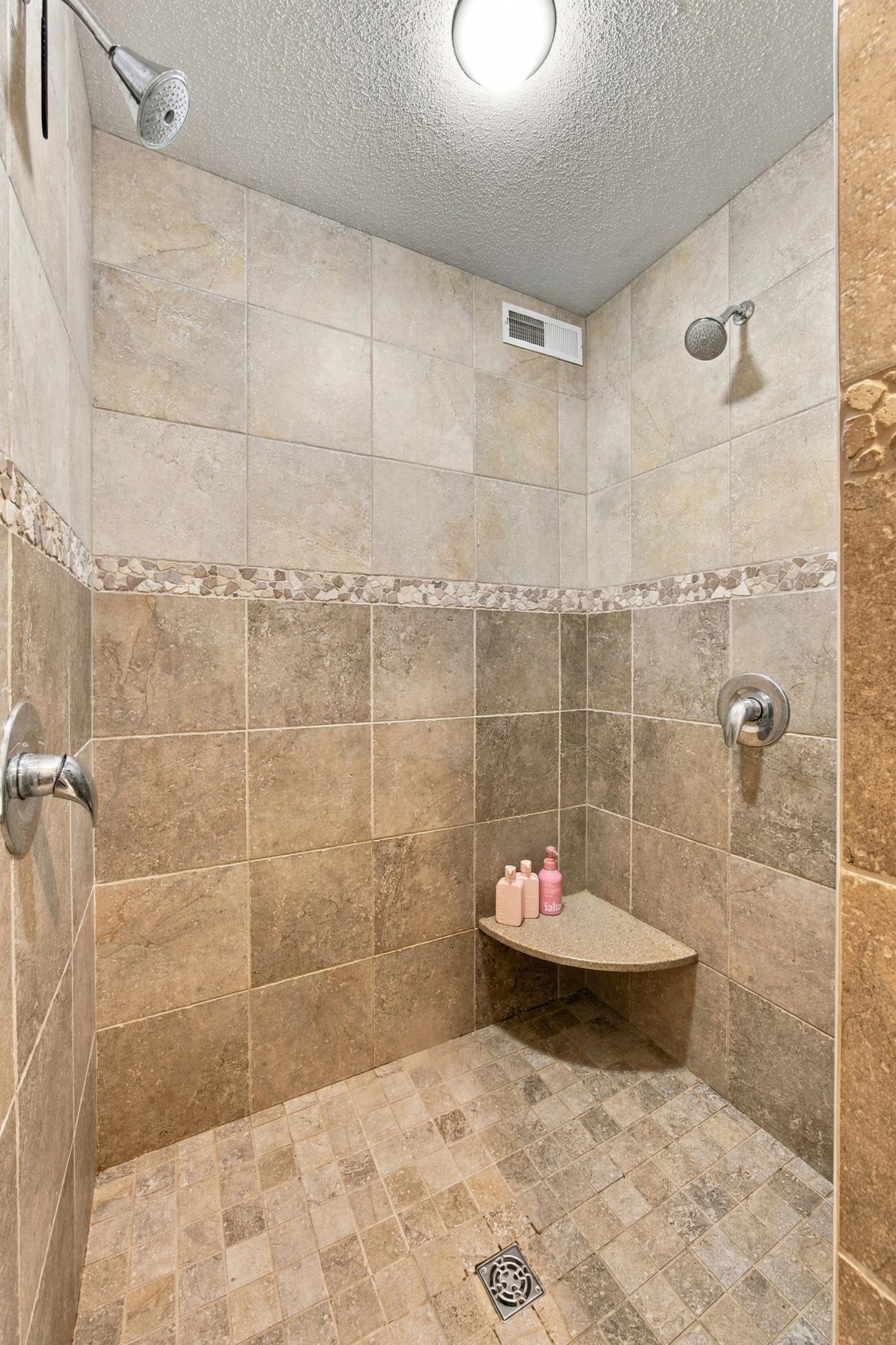 1944 53rd Avenue N Property Photo 27