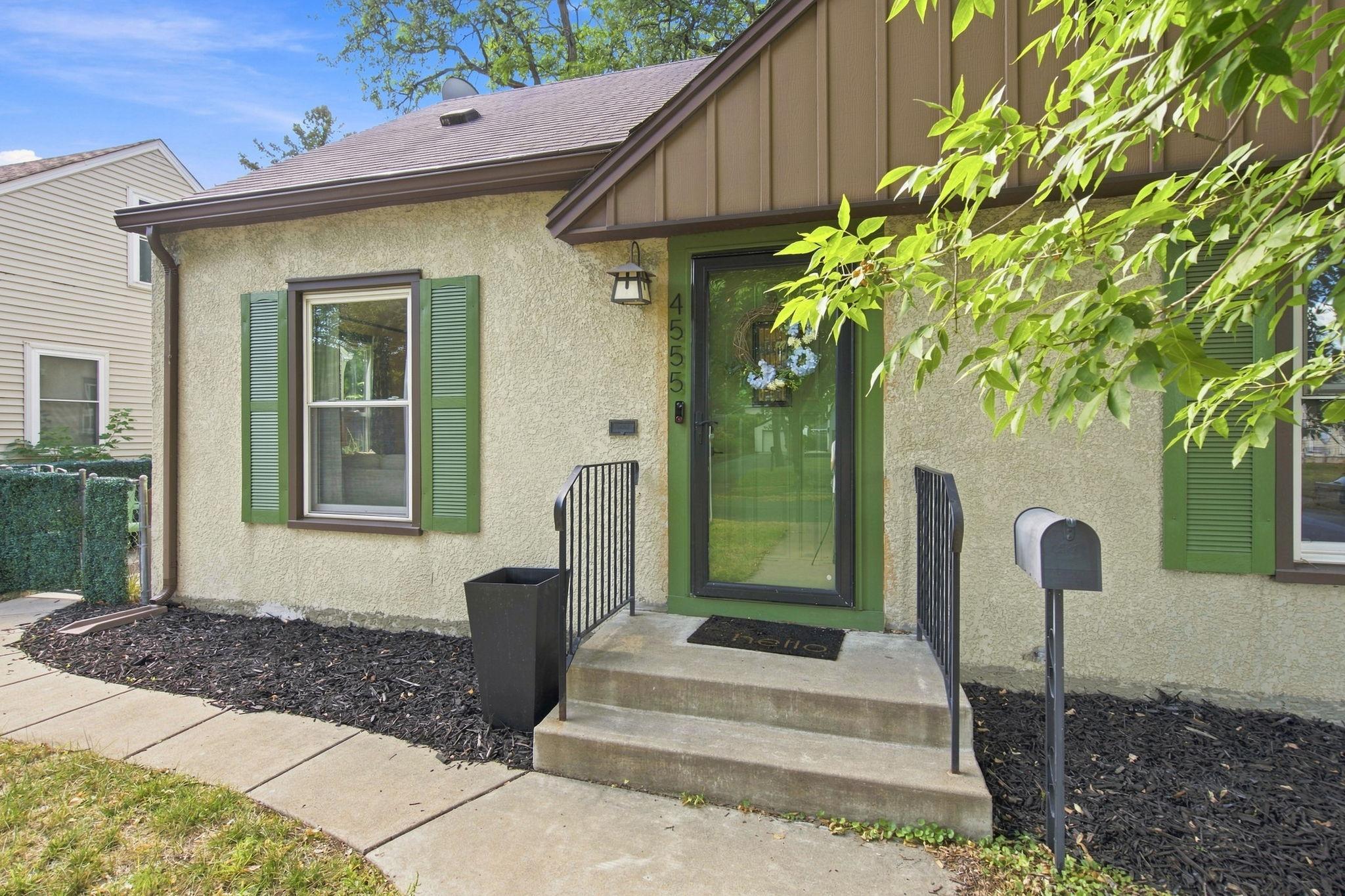 4555 Washburn Avenue N Property Photo 1