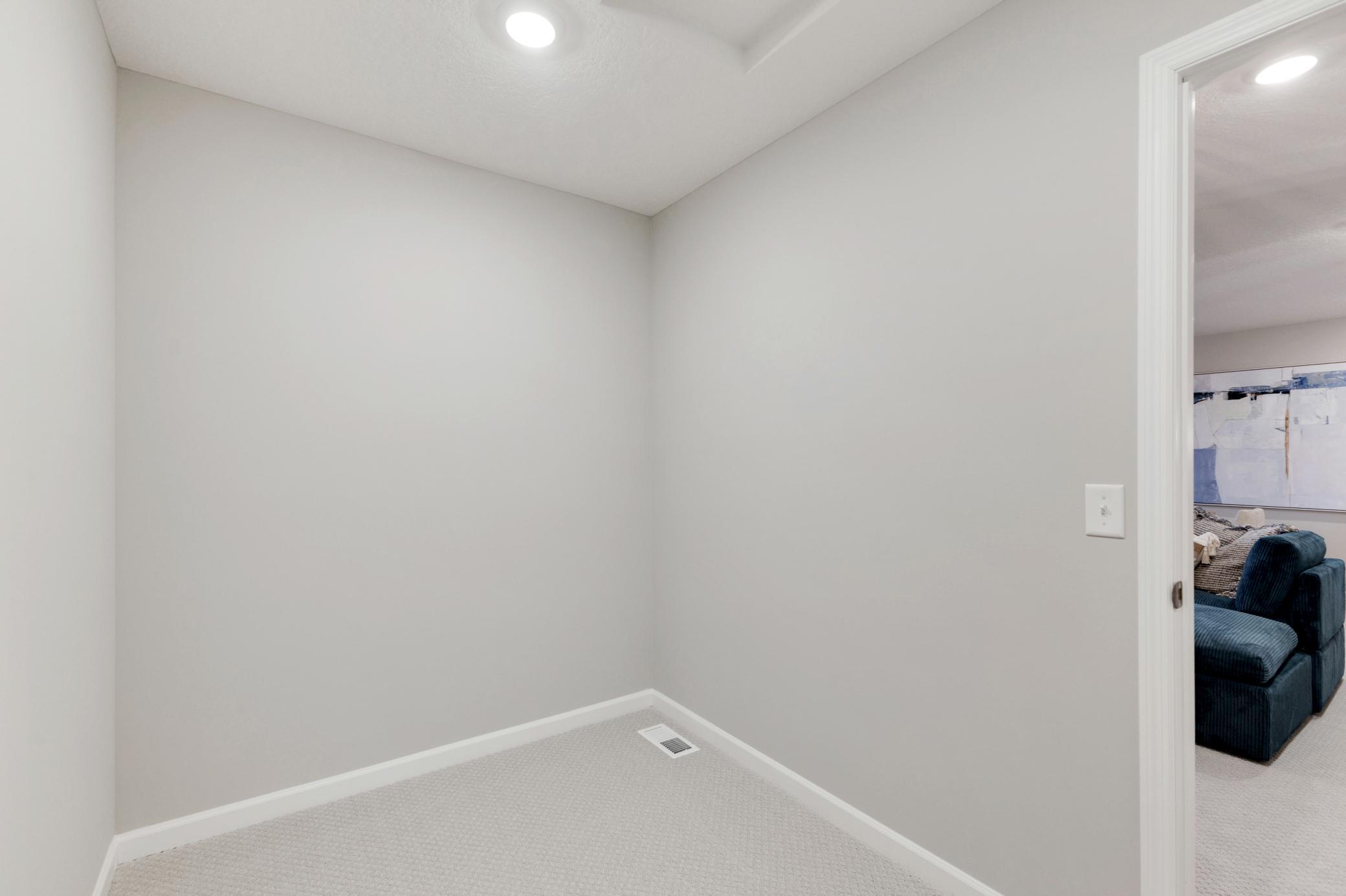 8029 Walnut Lane Property Photo 29