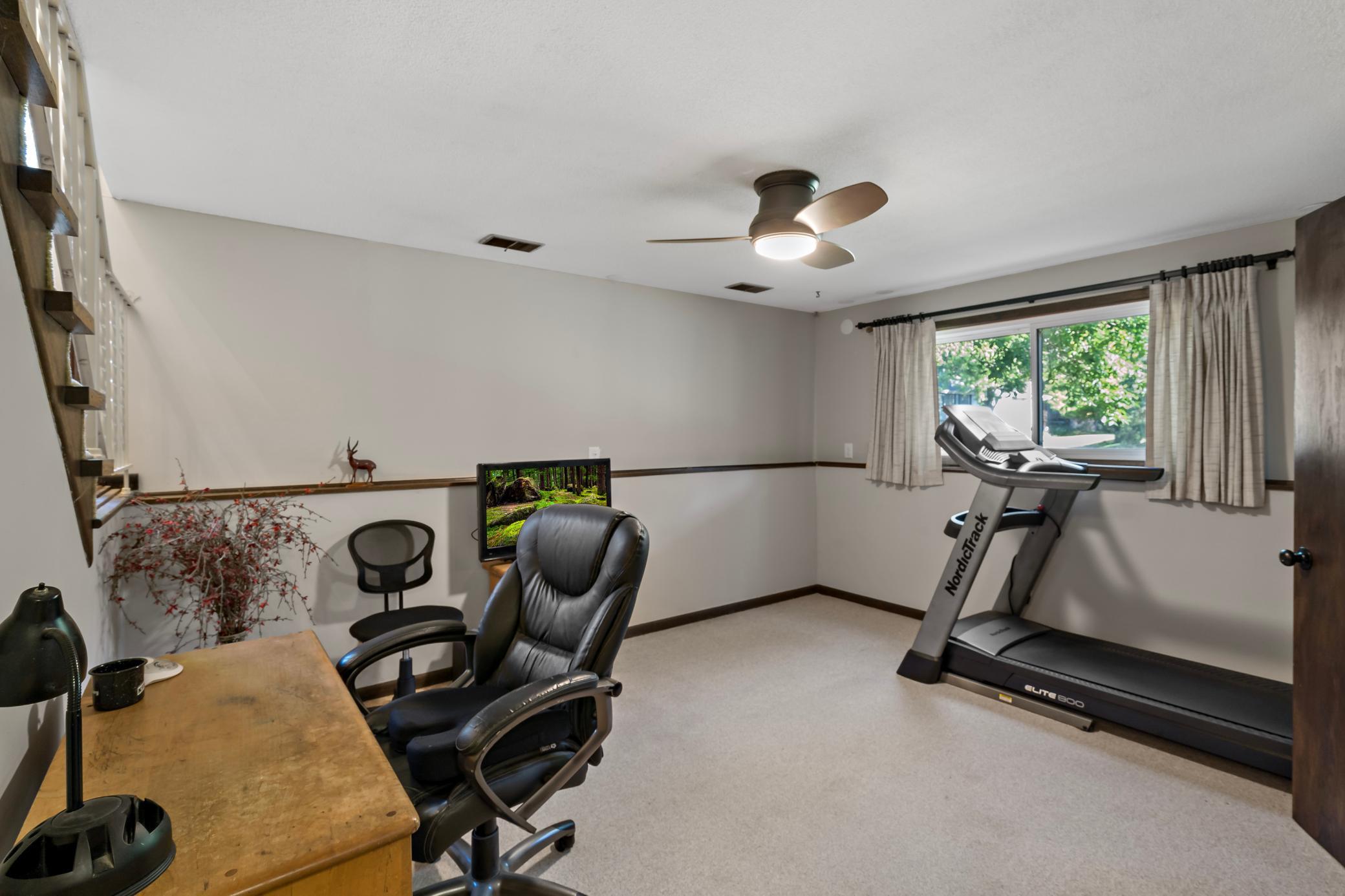 1177 Timbershore Lane Property Photo 17