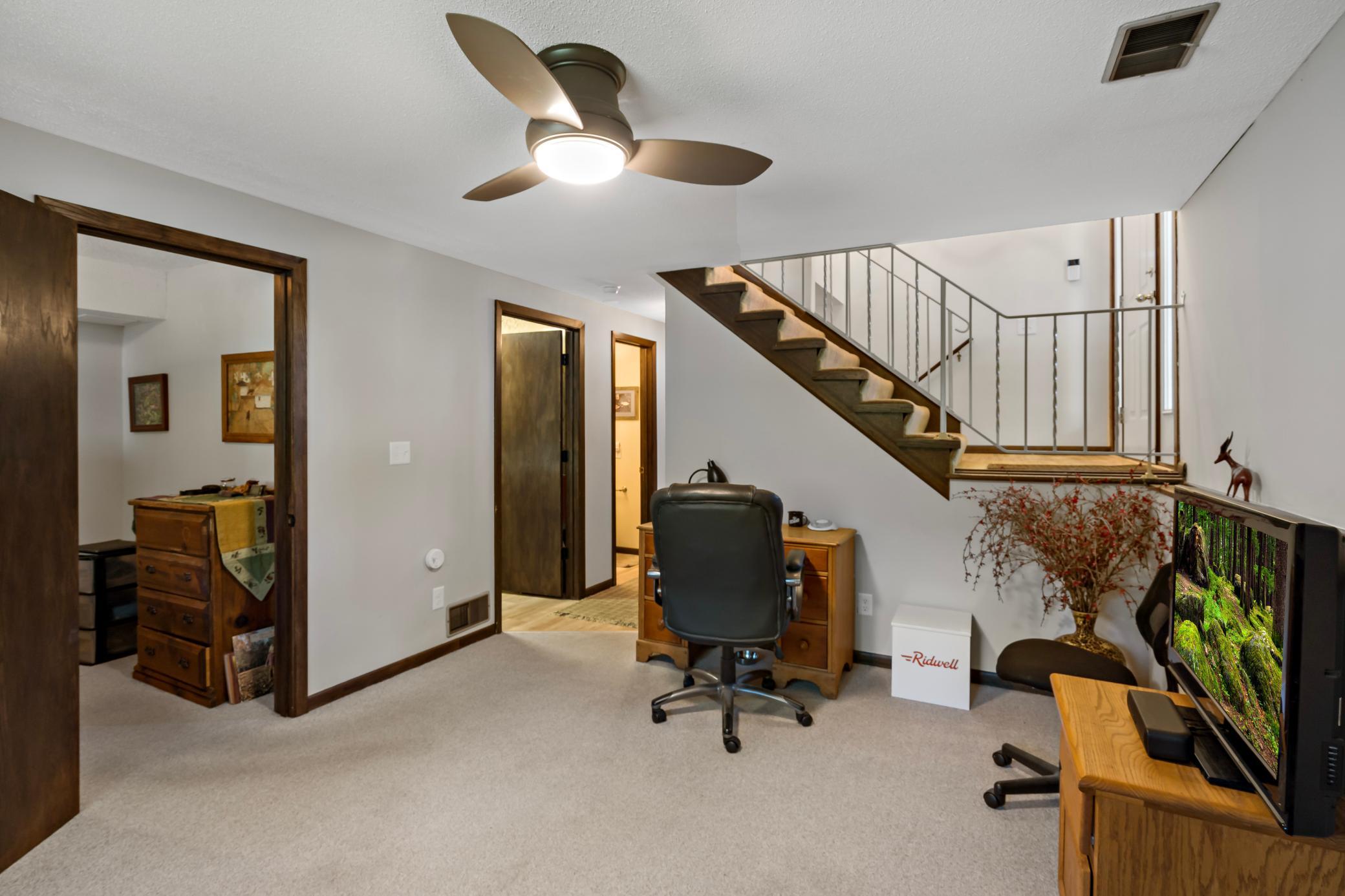 1177 Timbershore Lane Property Photo 18