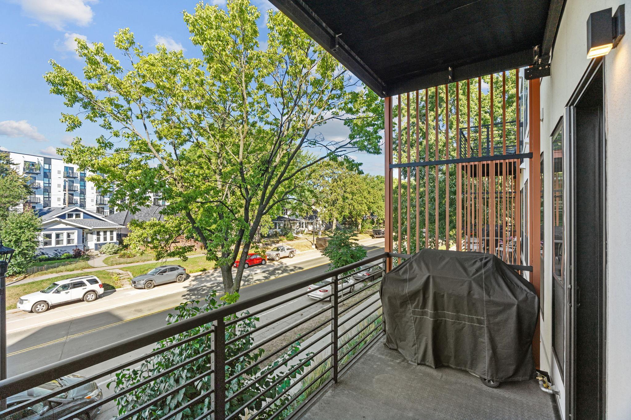 4745 Minnehaha Avenue 205 Property Photo 16
